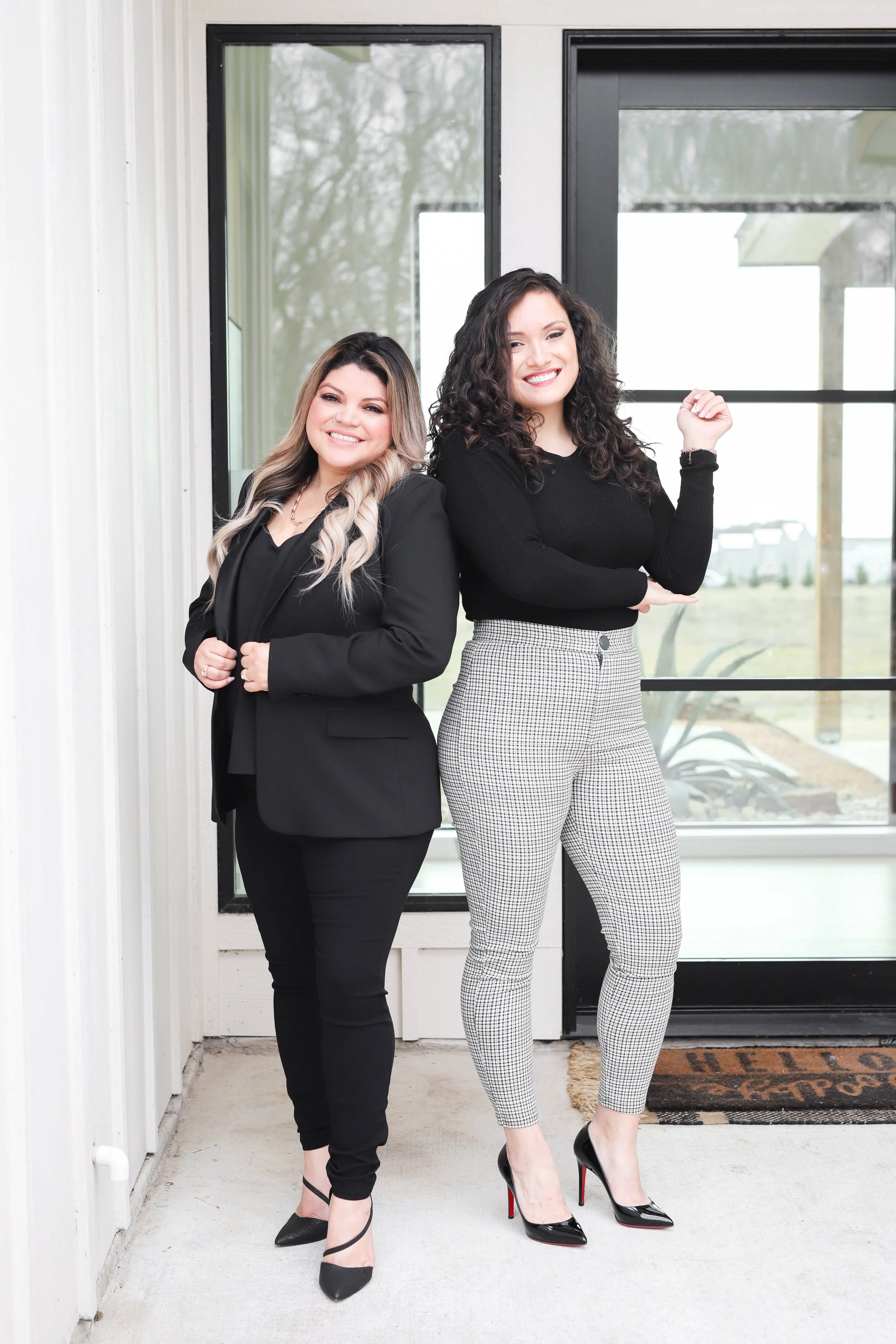 Venesa Acosta Branding Session-49.jpg