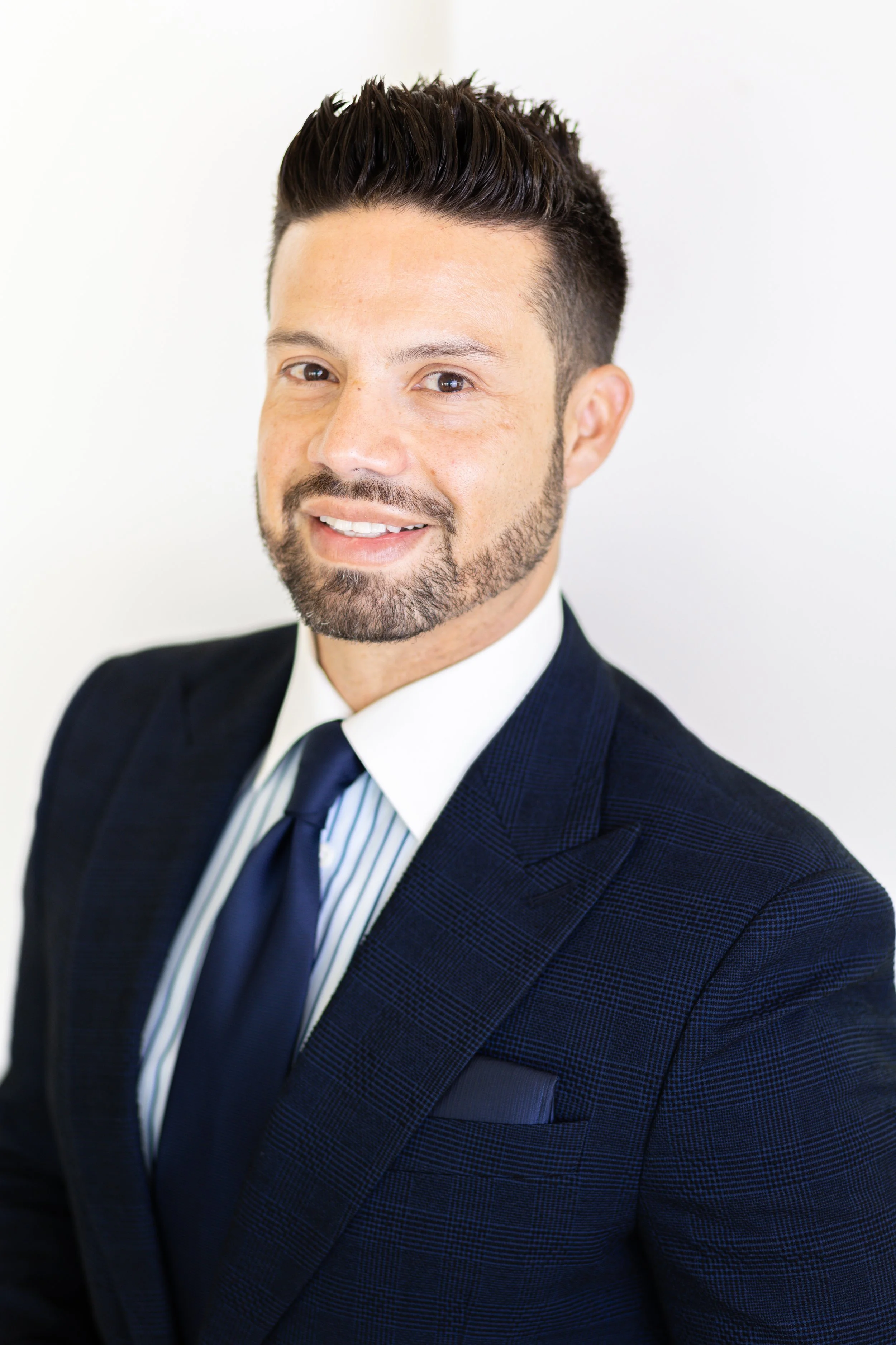 Gustavo Farrach Branding Session-1.jpg