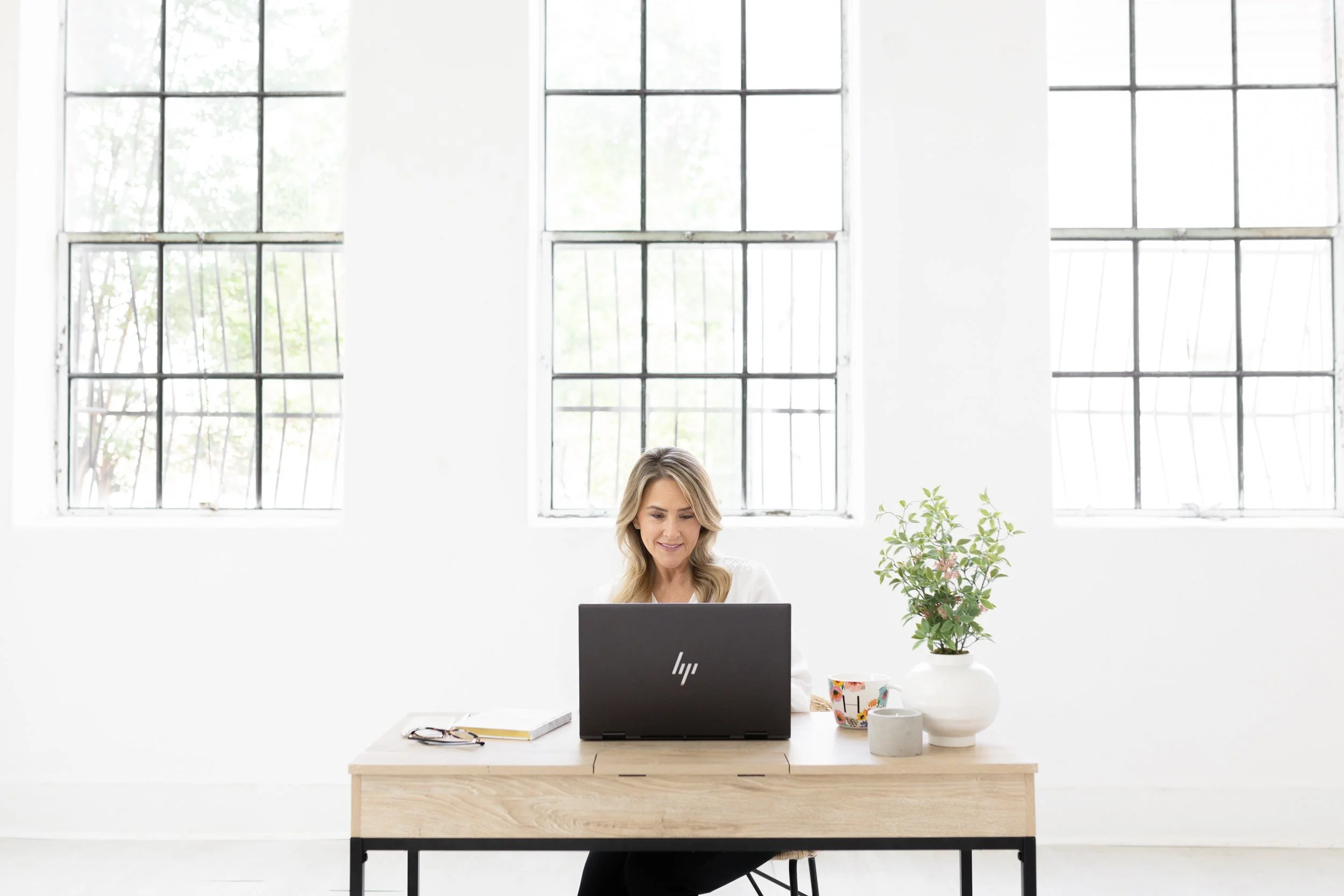 Lezlie Habern Mini Branding Session-24.jpg