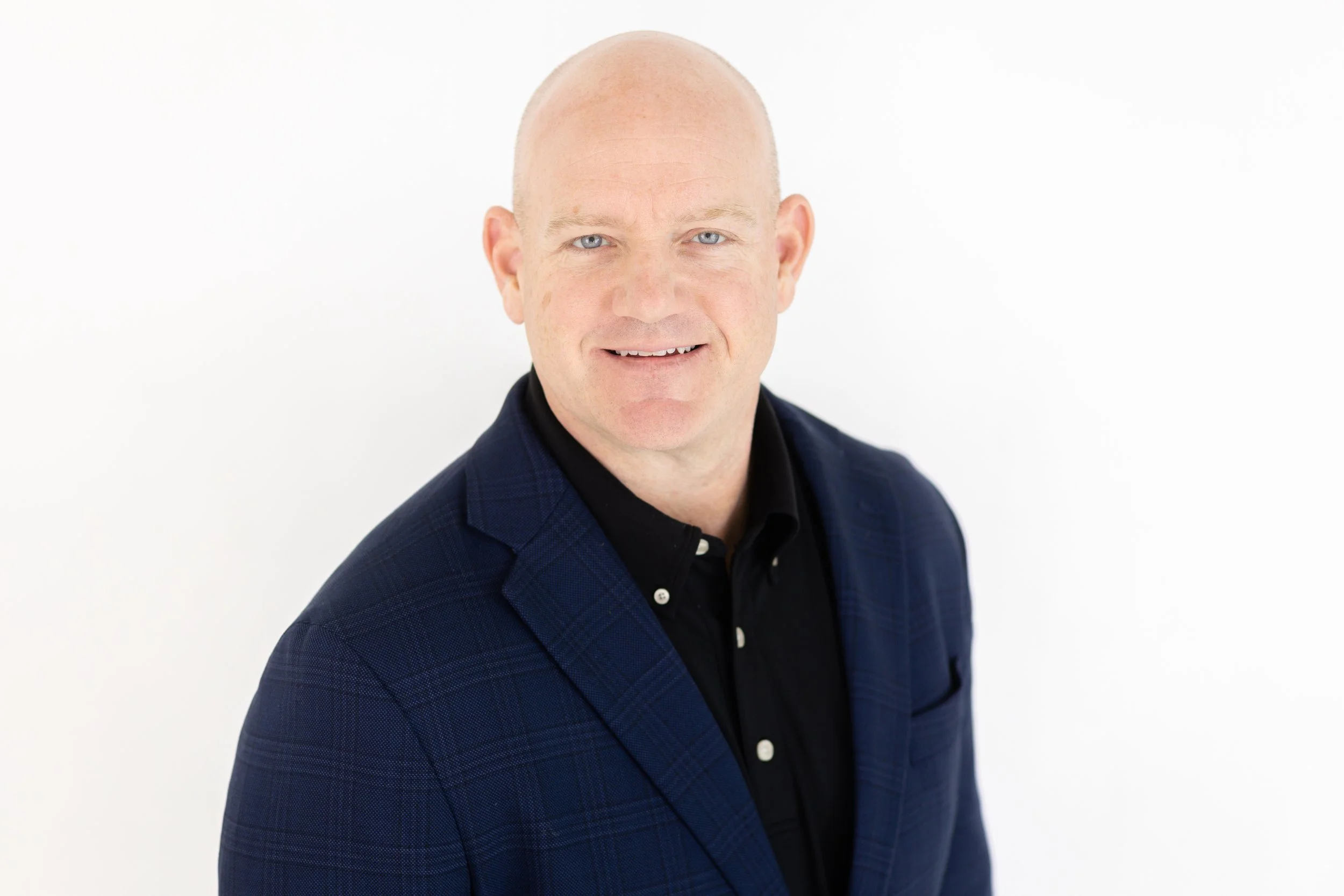 Monty Sands Headshot Mini Session-5.jpg