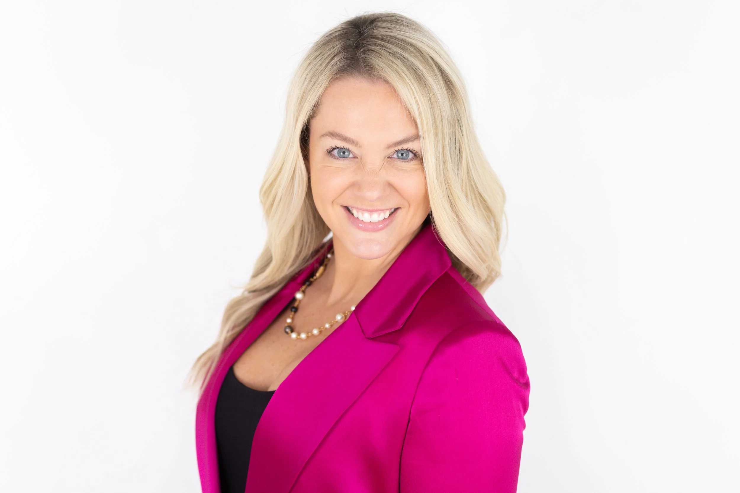 Jesselyn Hayes Headshot Mini Session-2.jpg