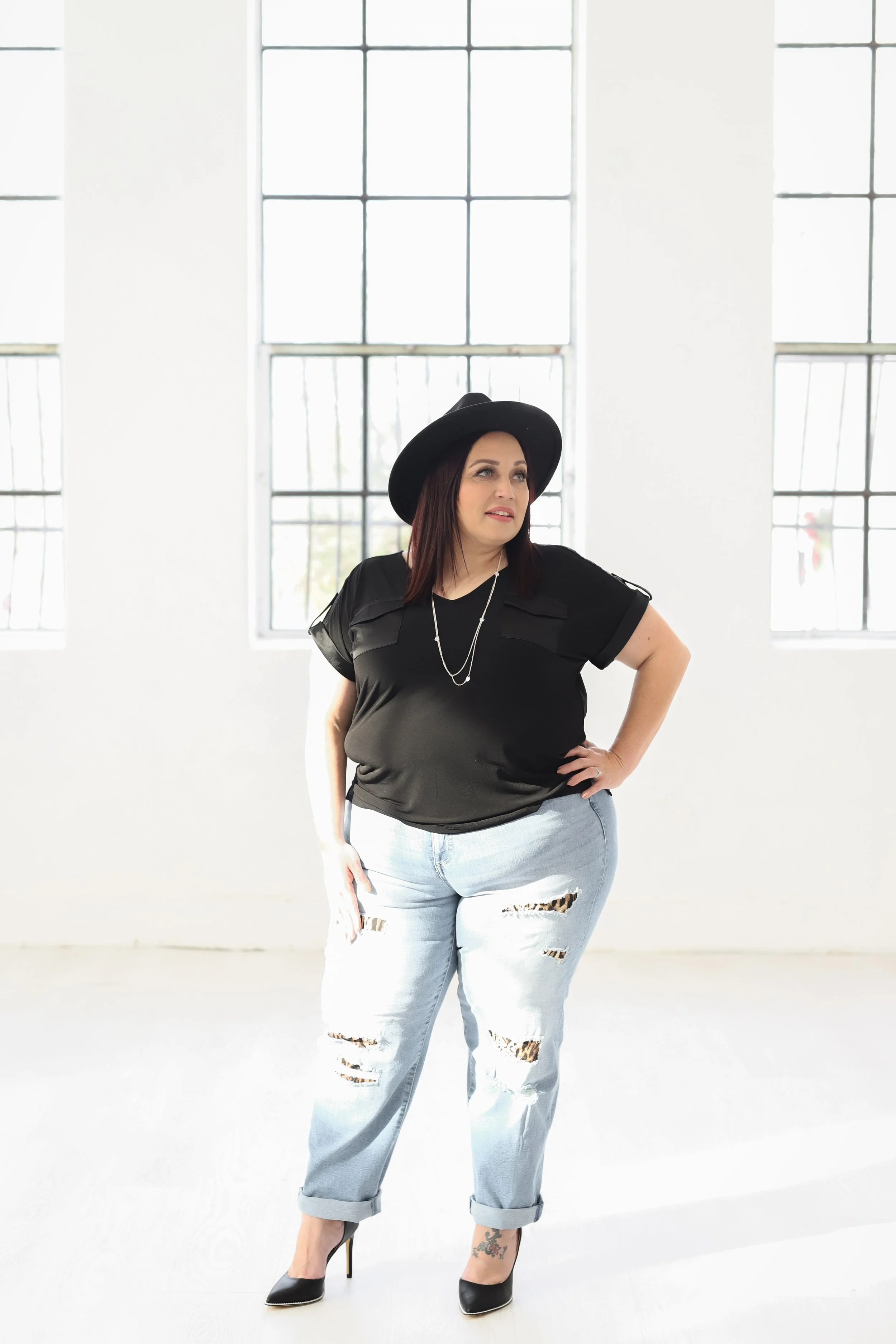 Haley and Amber Branding Session -40.jpg