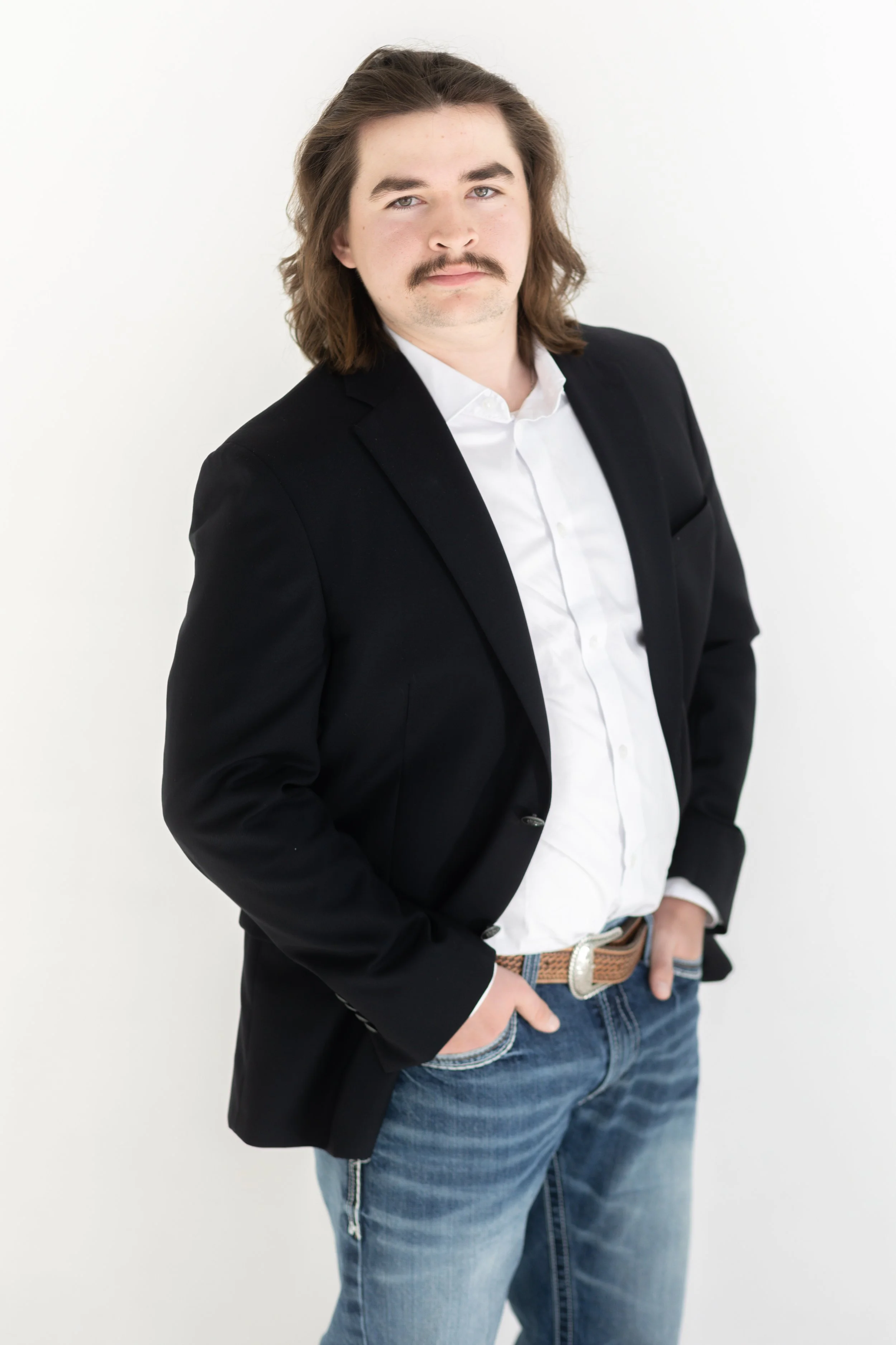 Jace Brewer Headshot Mini Session-6.jpg