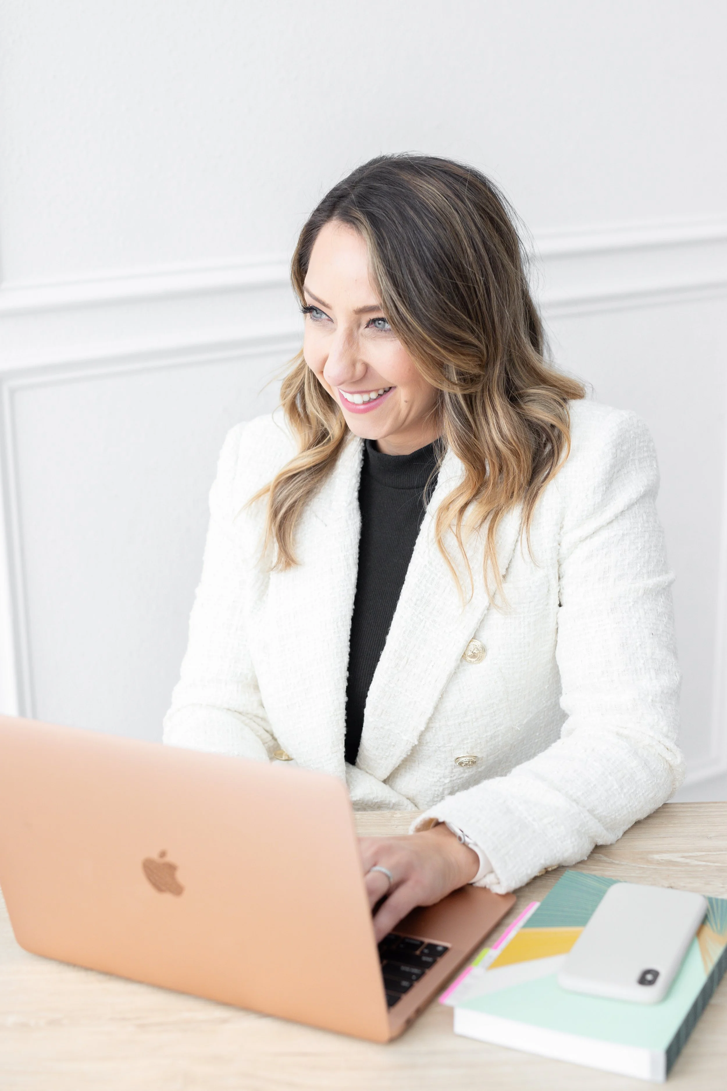 Kari Cummings Branding Session-51.jpg