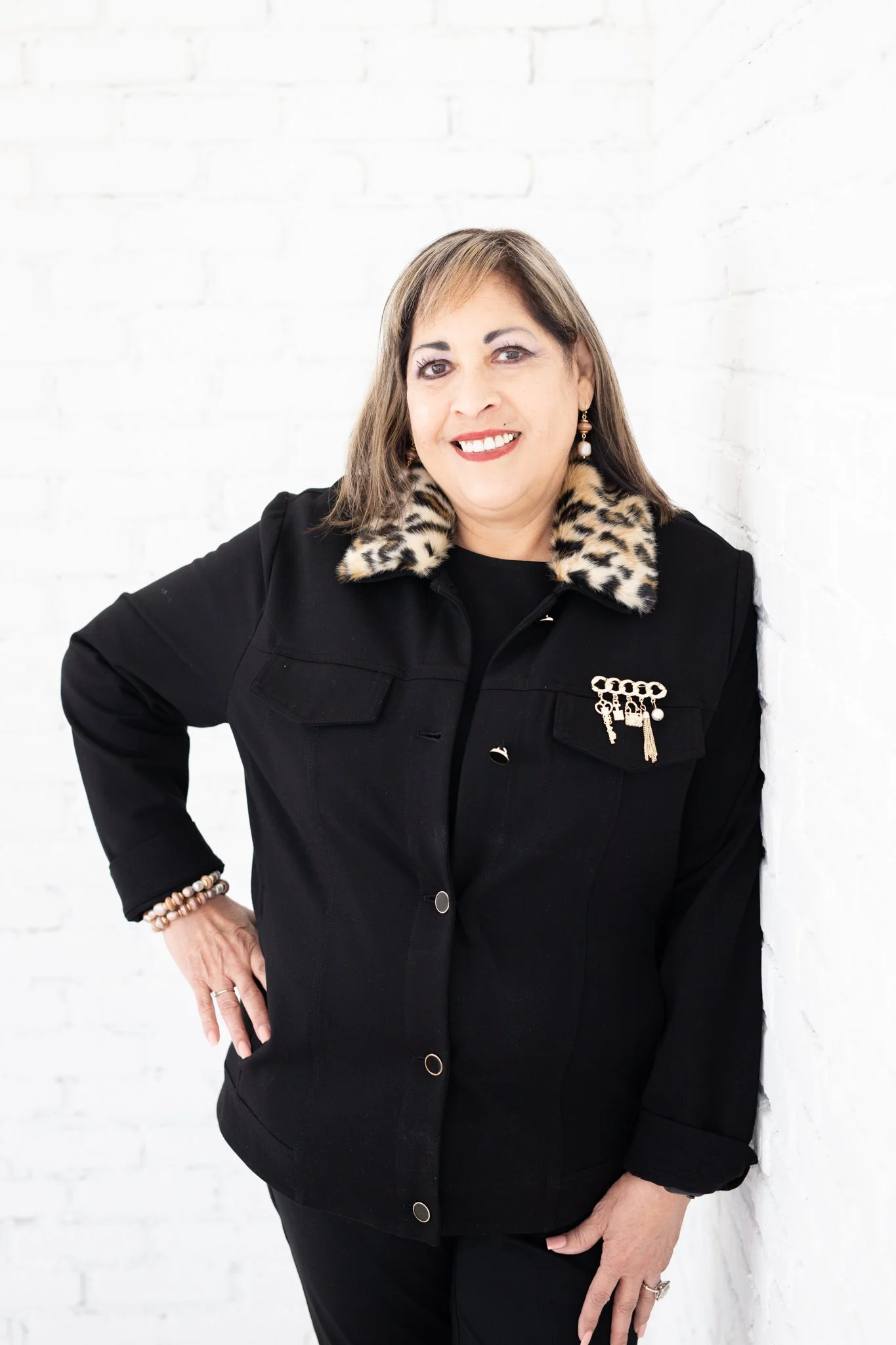Amelia Valdez Branding Session -106.jpg