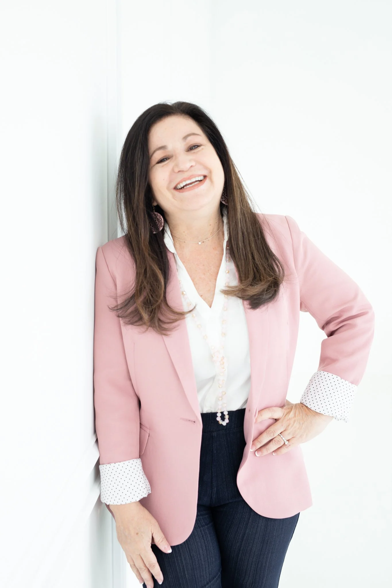 Amelia Valdez Branding Session -21.jpg