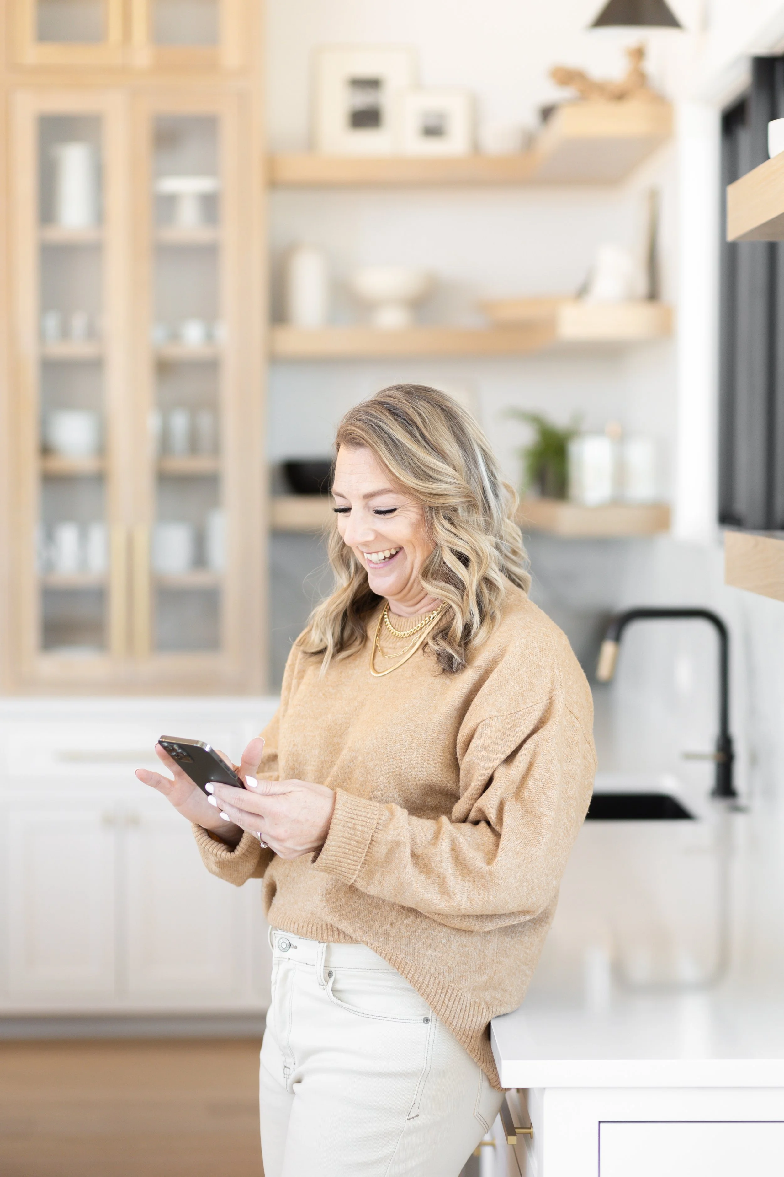 Kim McLelland Branding Session-64.jpg