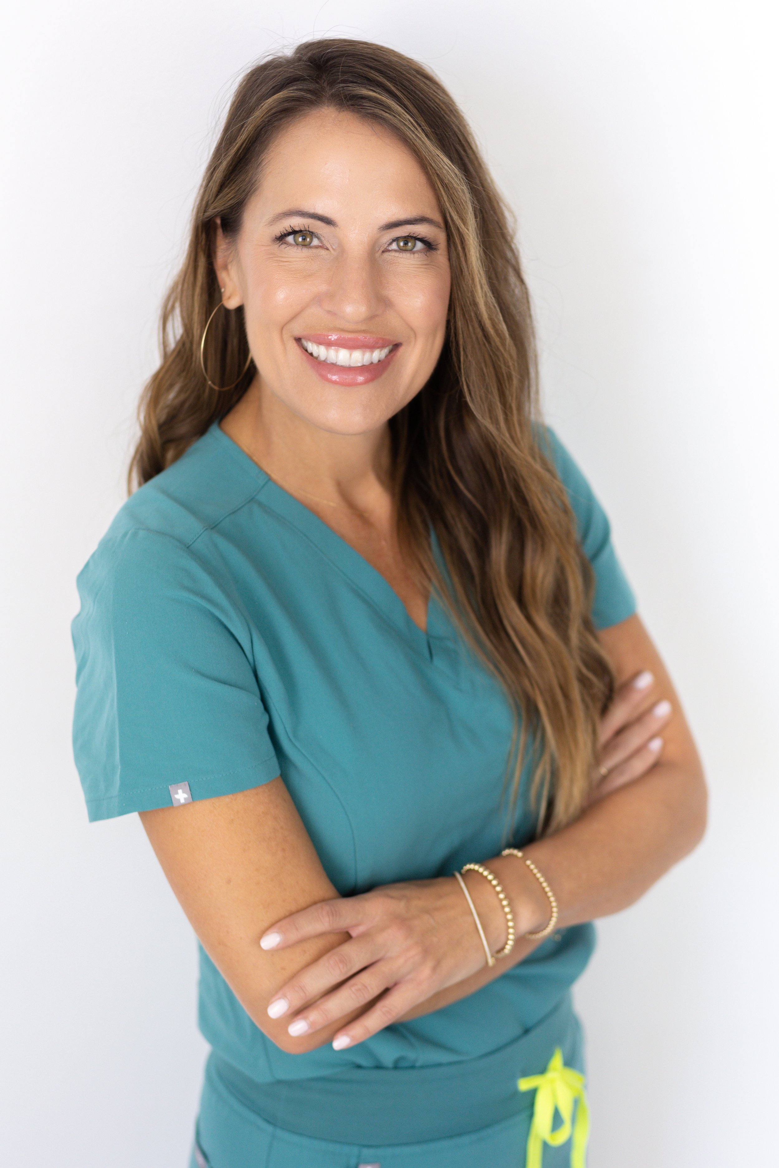 Beki Kellogg Headshot session -4.jpg