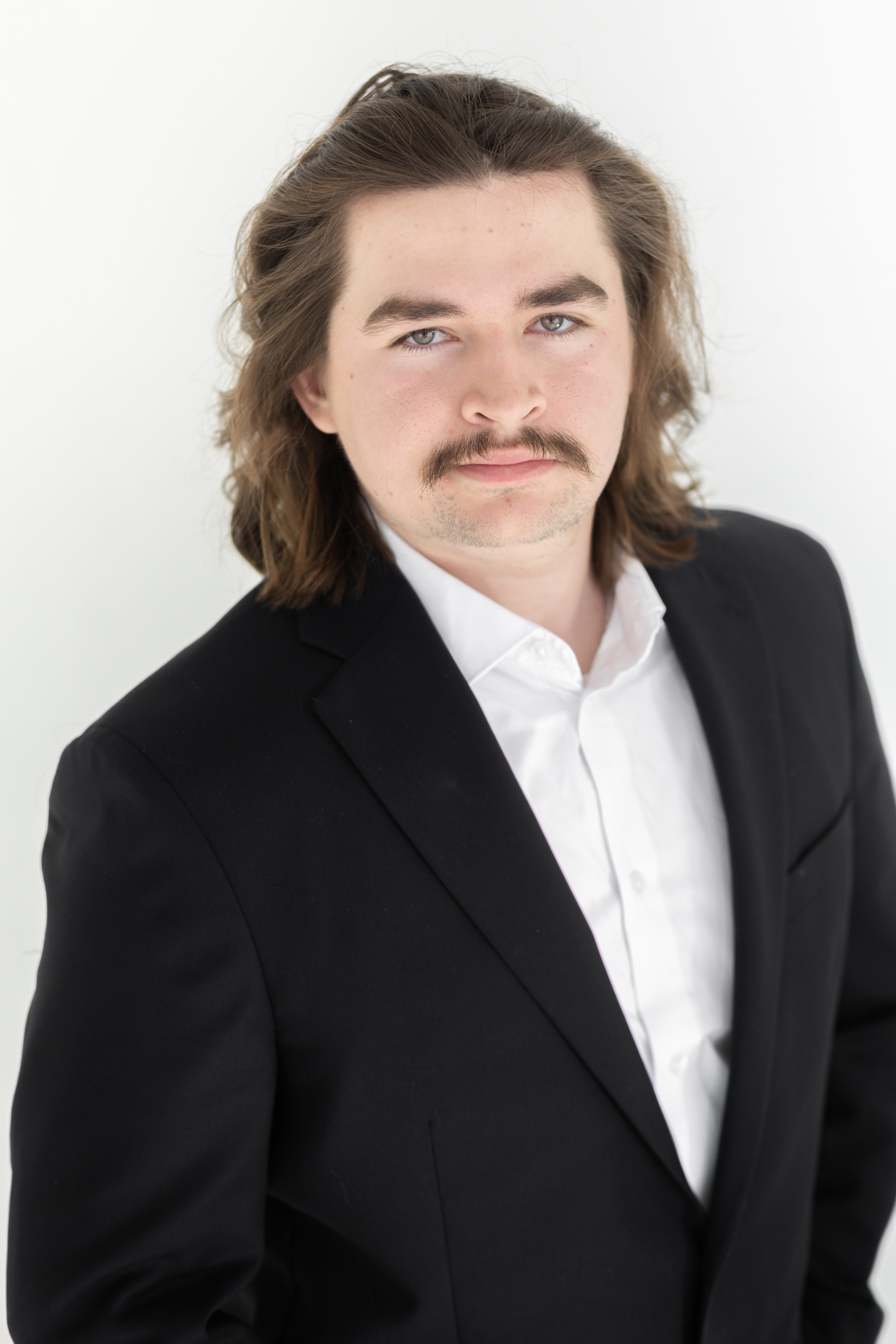 Jace Brewer Headshot Mini Session-4.jpg