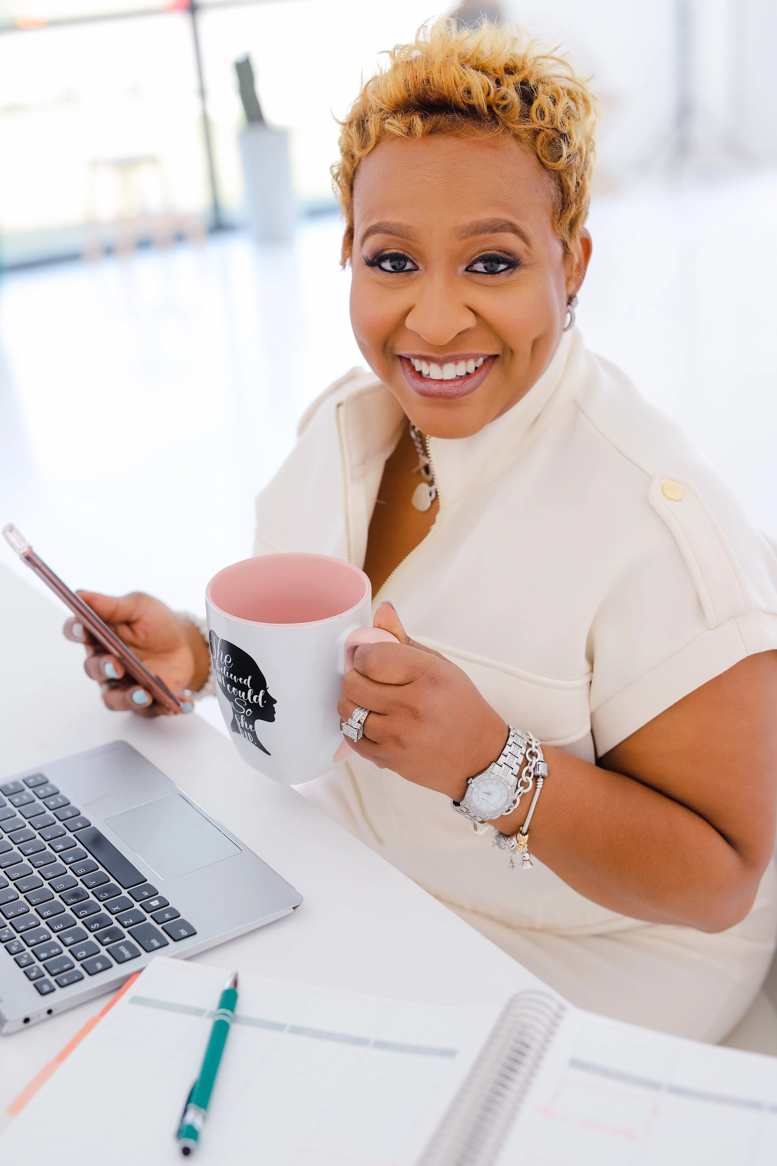 Shivonne Carolina Branding Session-74.jpg