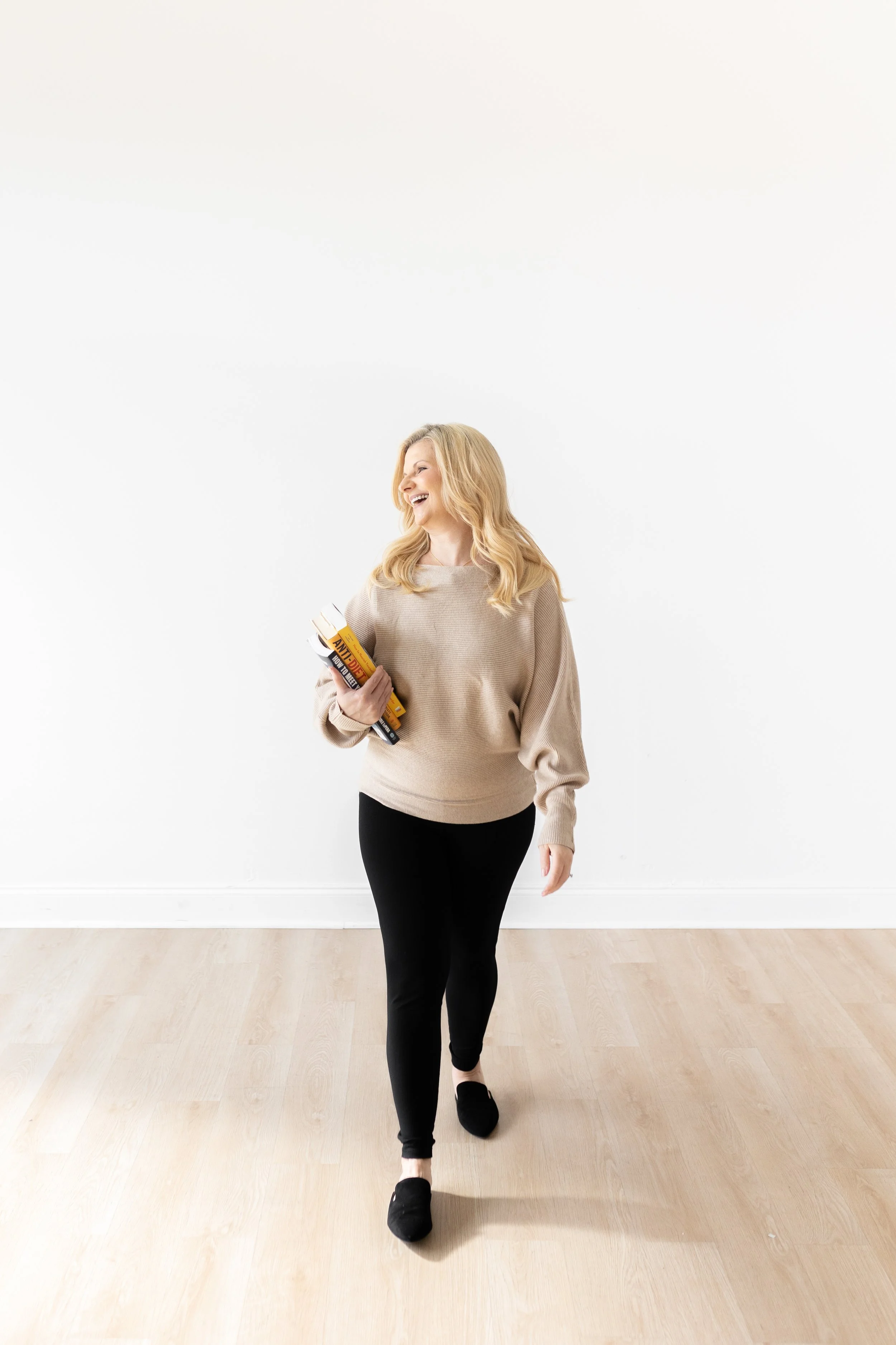 Brandy Walker Branding Session -67.jpg