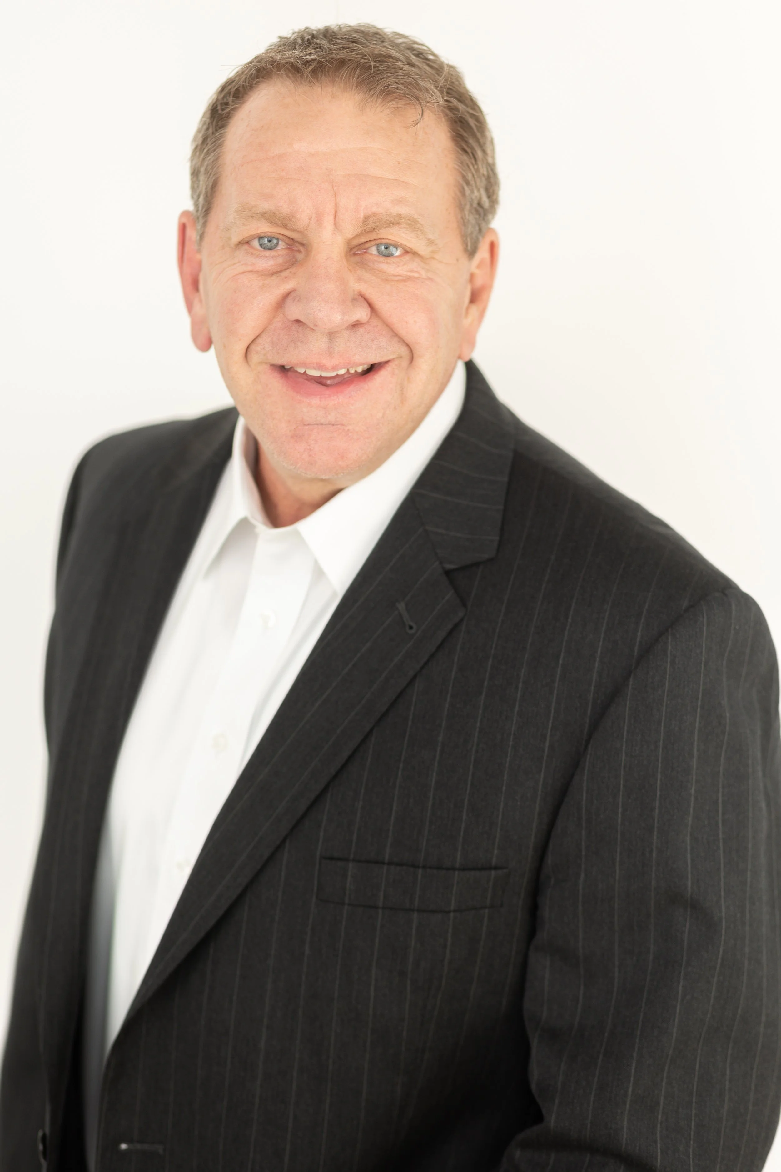 Ronnie Wright Headshot Mini Session-10.jpg