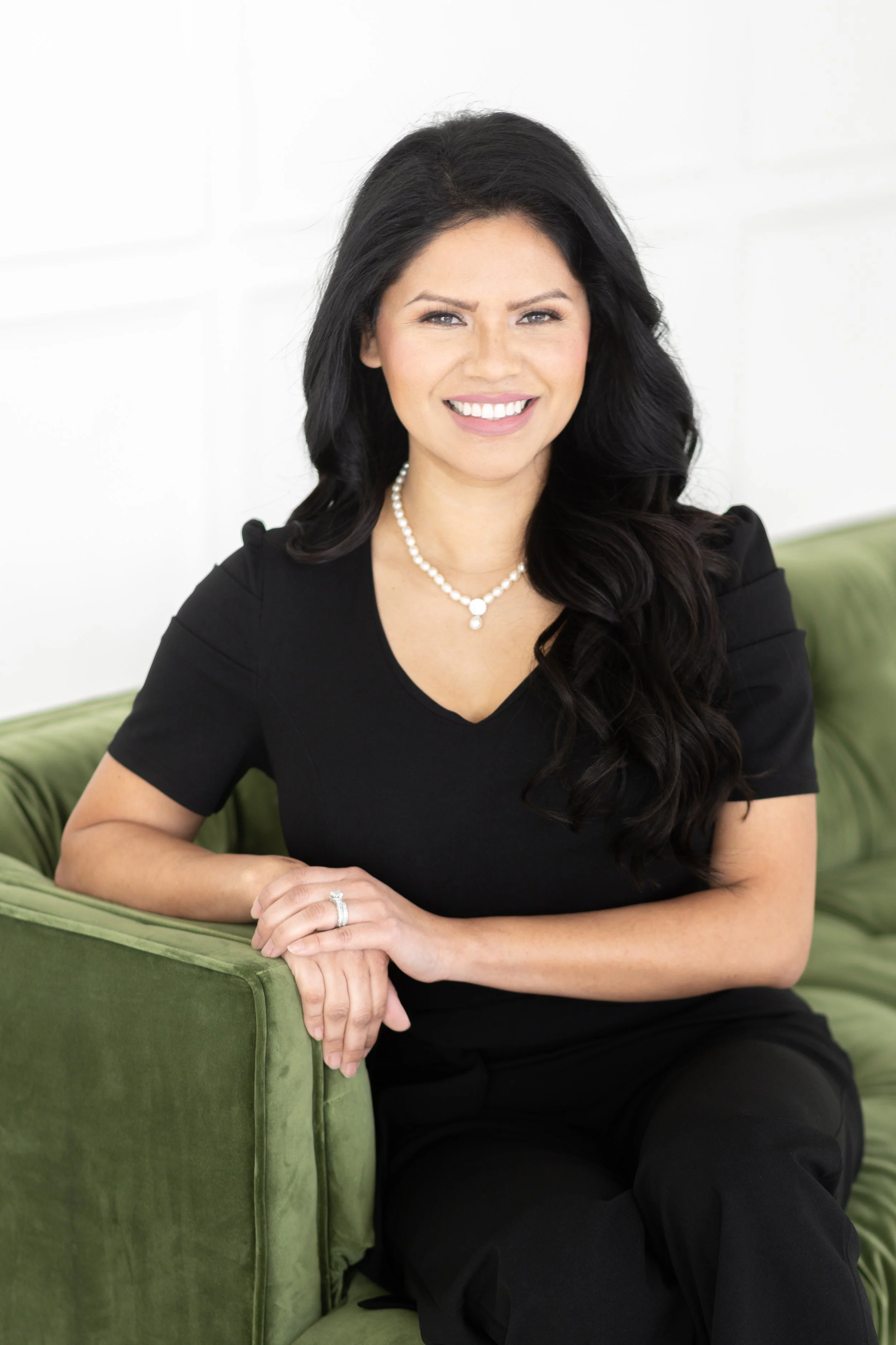 Claudia Knight Headshot Mini Session-10.jpg