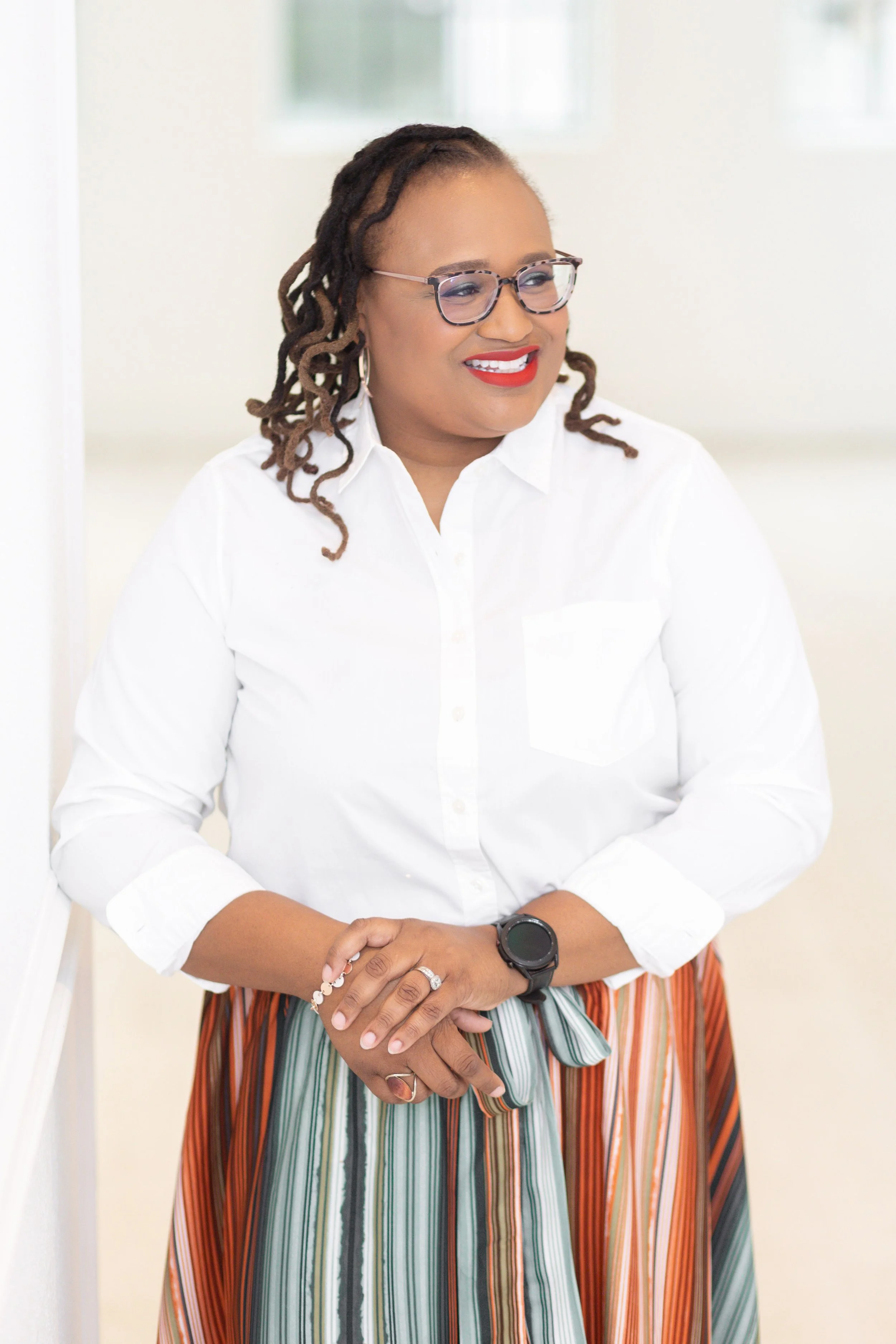 Roberta McKnight-Dupas Headshot Mini Session-8.jpg