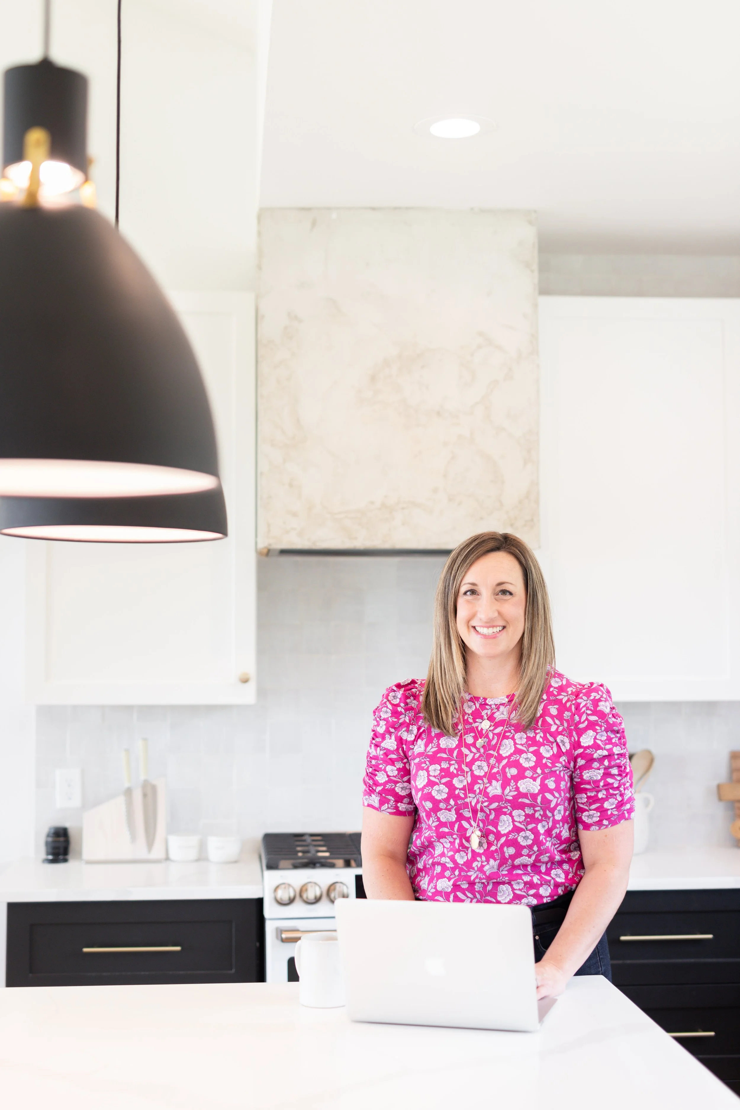 Lyndsey Monahan Branding Session-86.jpg