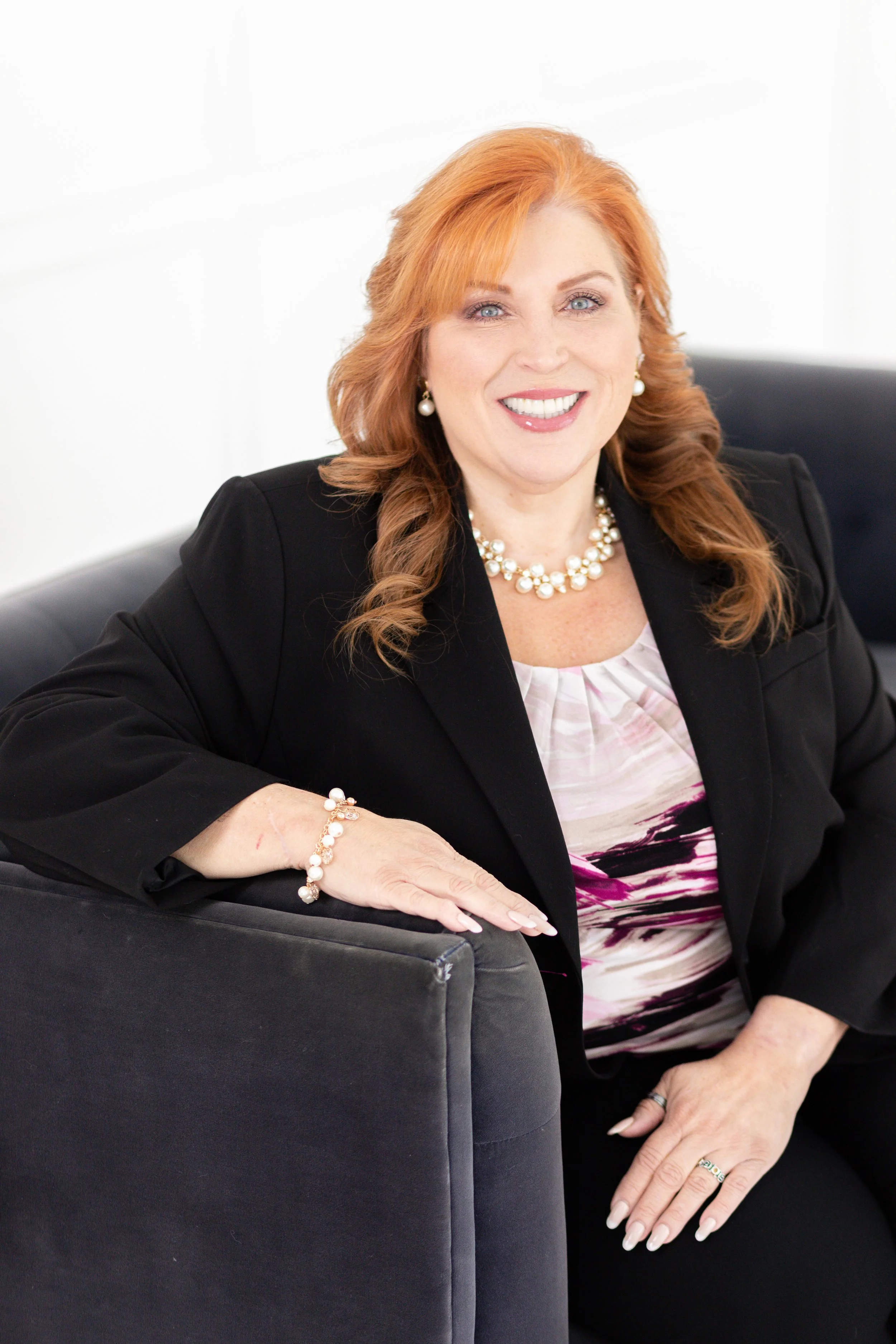 Ginger Todd Headshot Mini Session-6.jpg