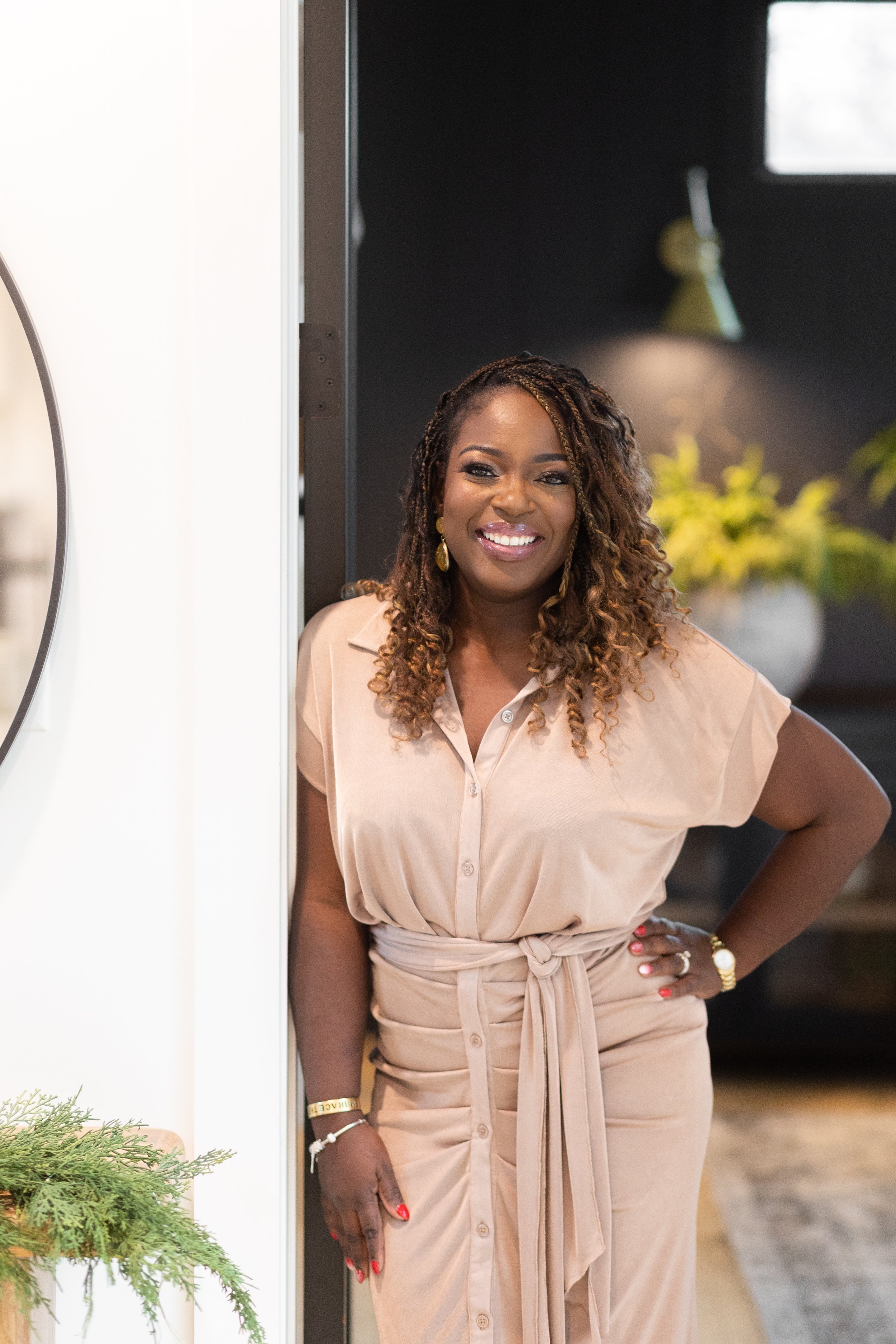 adeola branding session-100.jpg