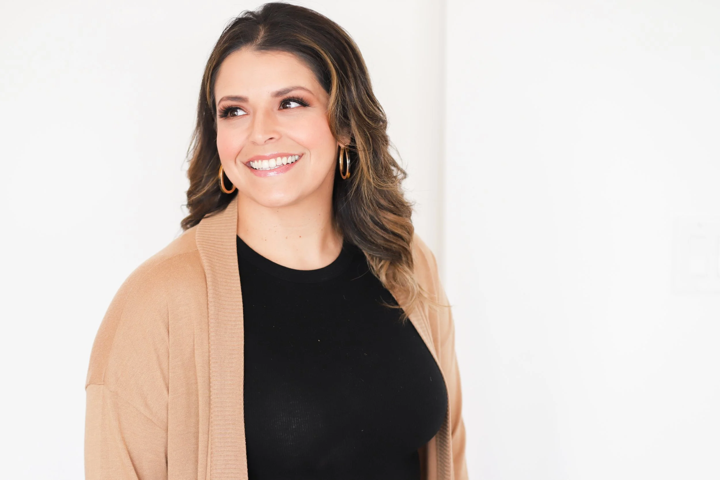 Erica Anaya Branding Session-7.jpg