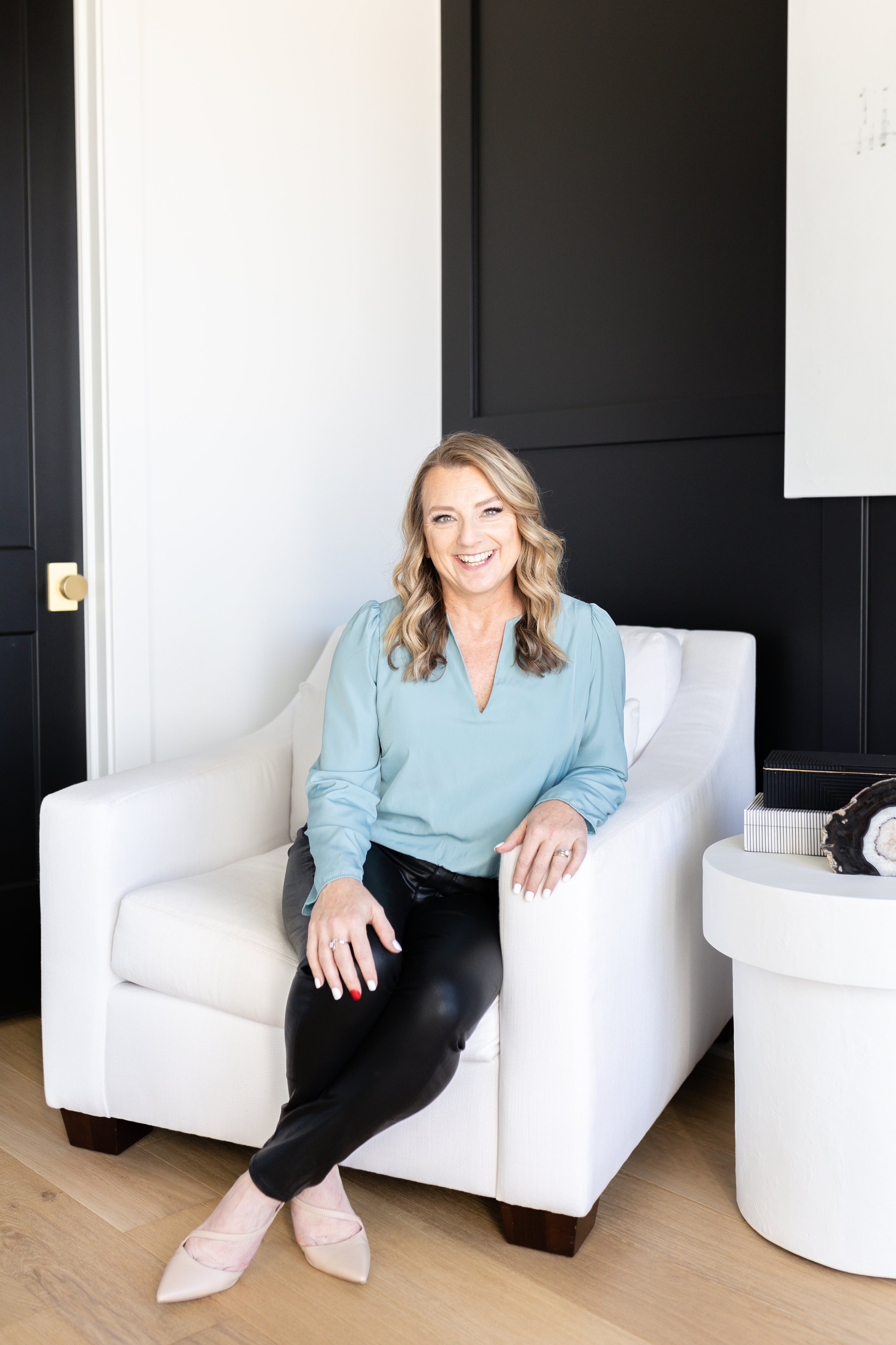 Kim McLelland Branding Session-221.jpg