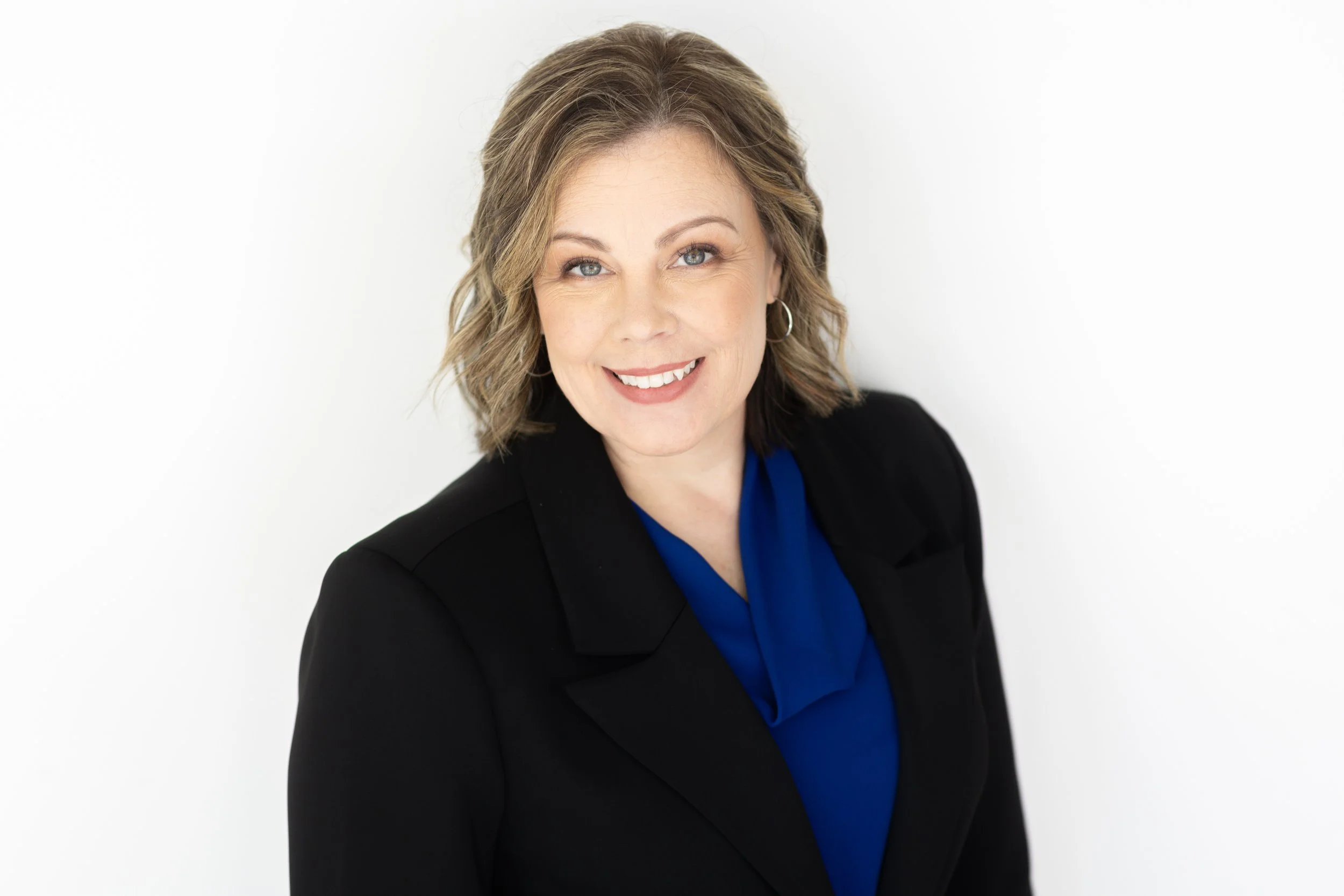 Jennifer Whitten Headshot Mini Session-4.jpg