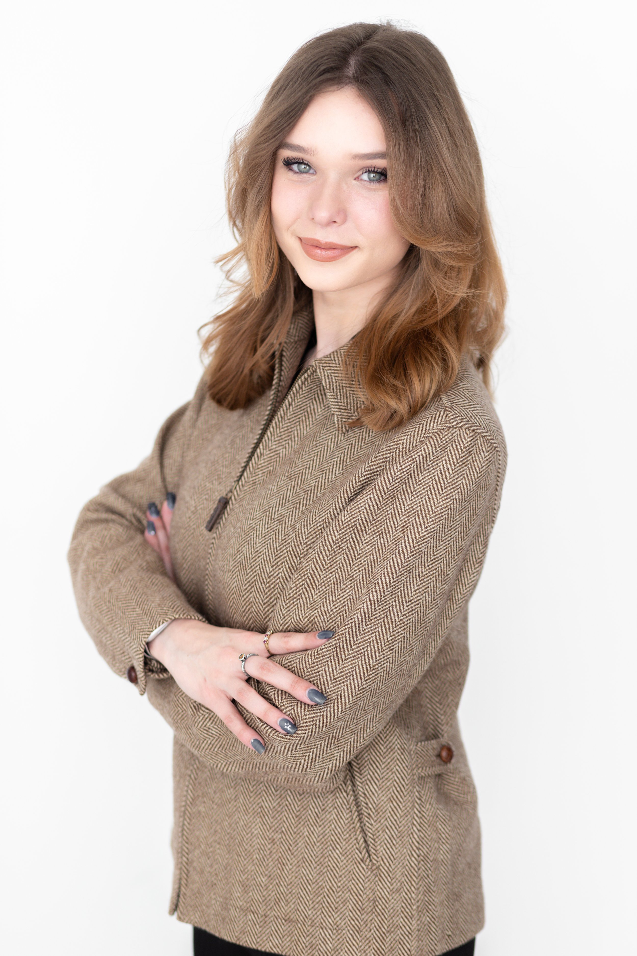 Aubrey Hansen Headshot Mini Session-11.jpg