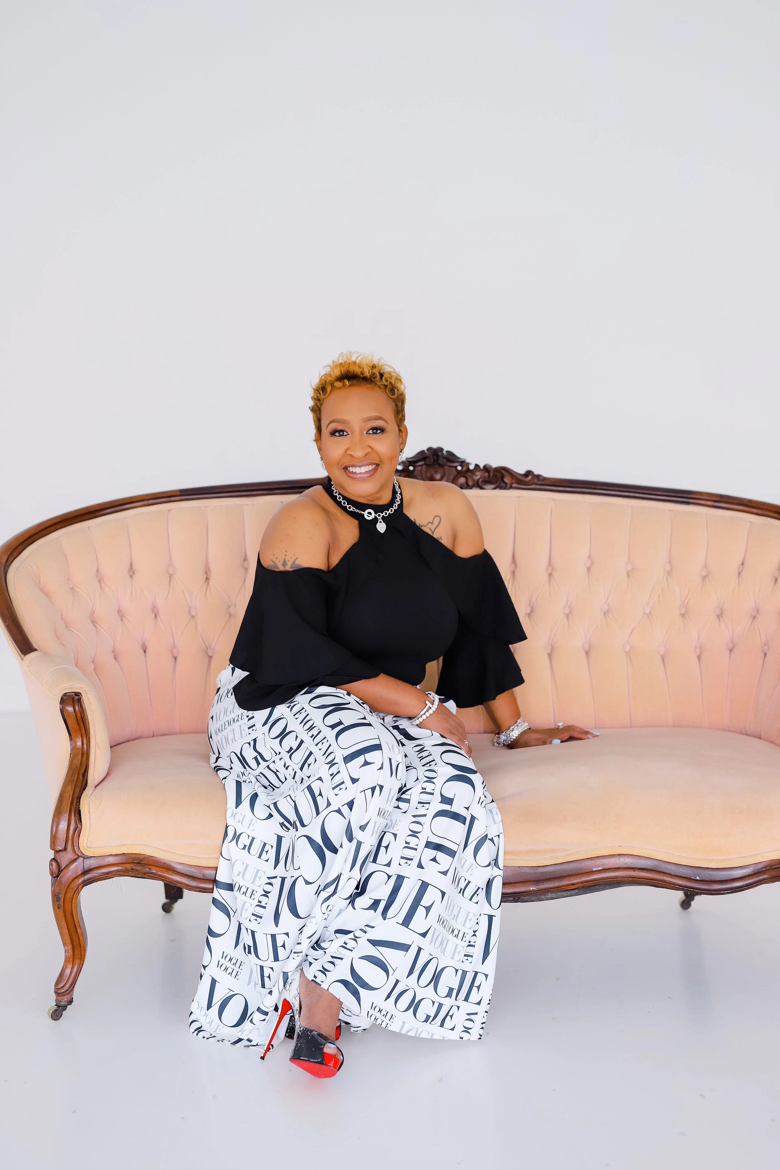 Shivonne Carolina Branding Session-84.jpg