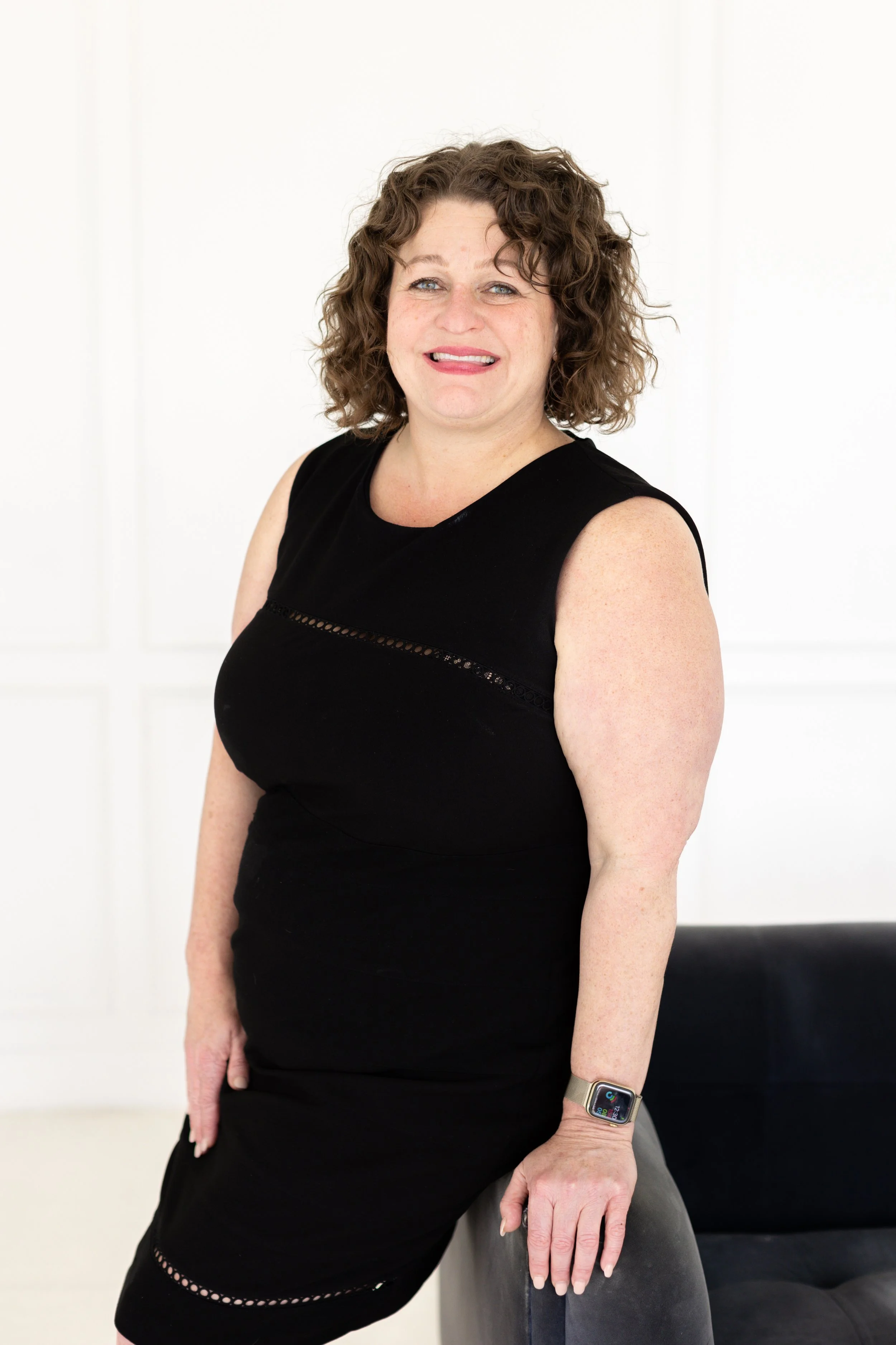 Danielle Kaya Headshot Mini Session-17.jpg