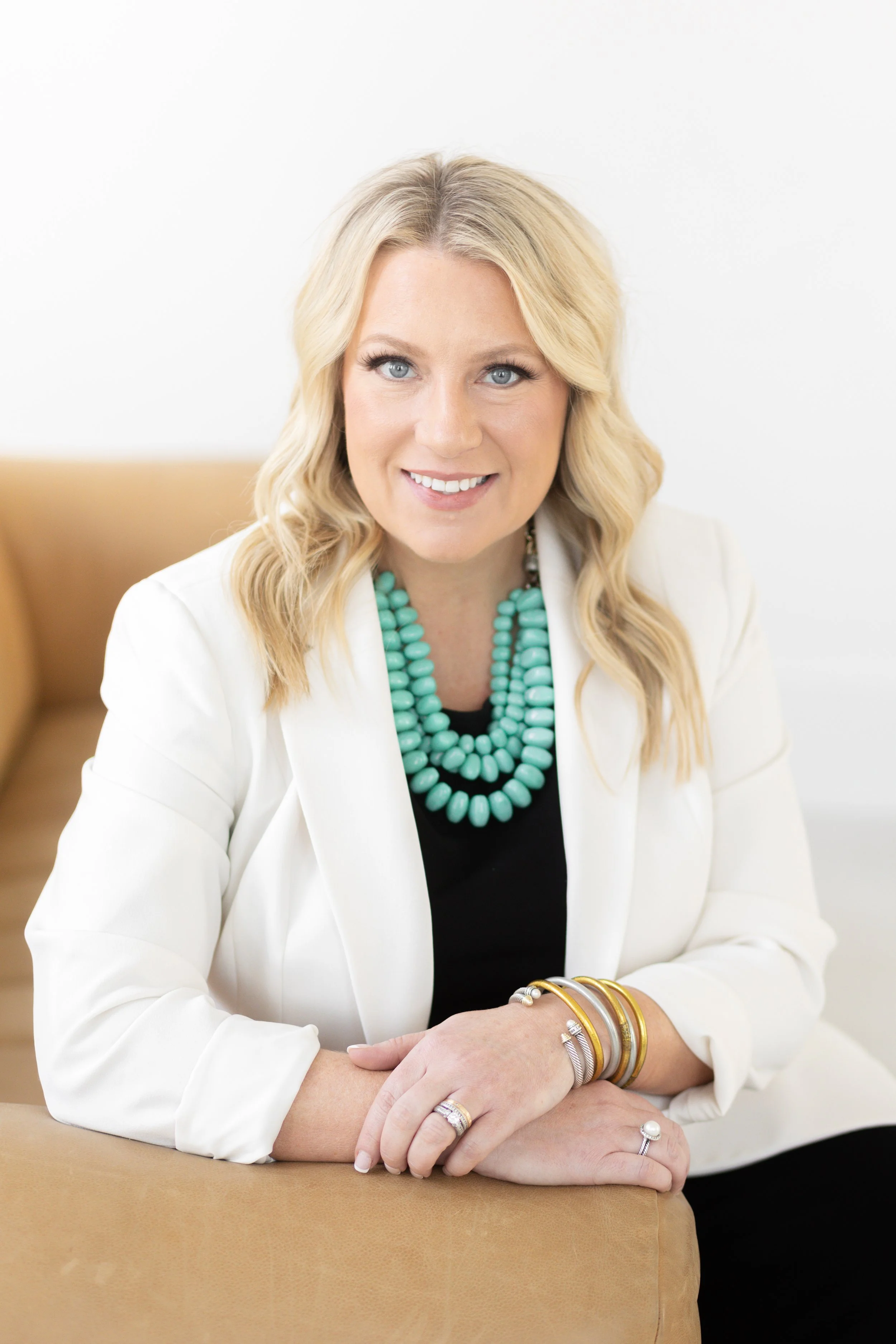 Melissa Heiss Headshot Mini Session-18.jpg