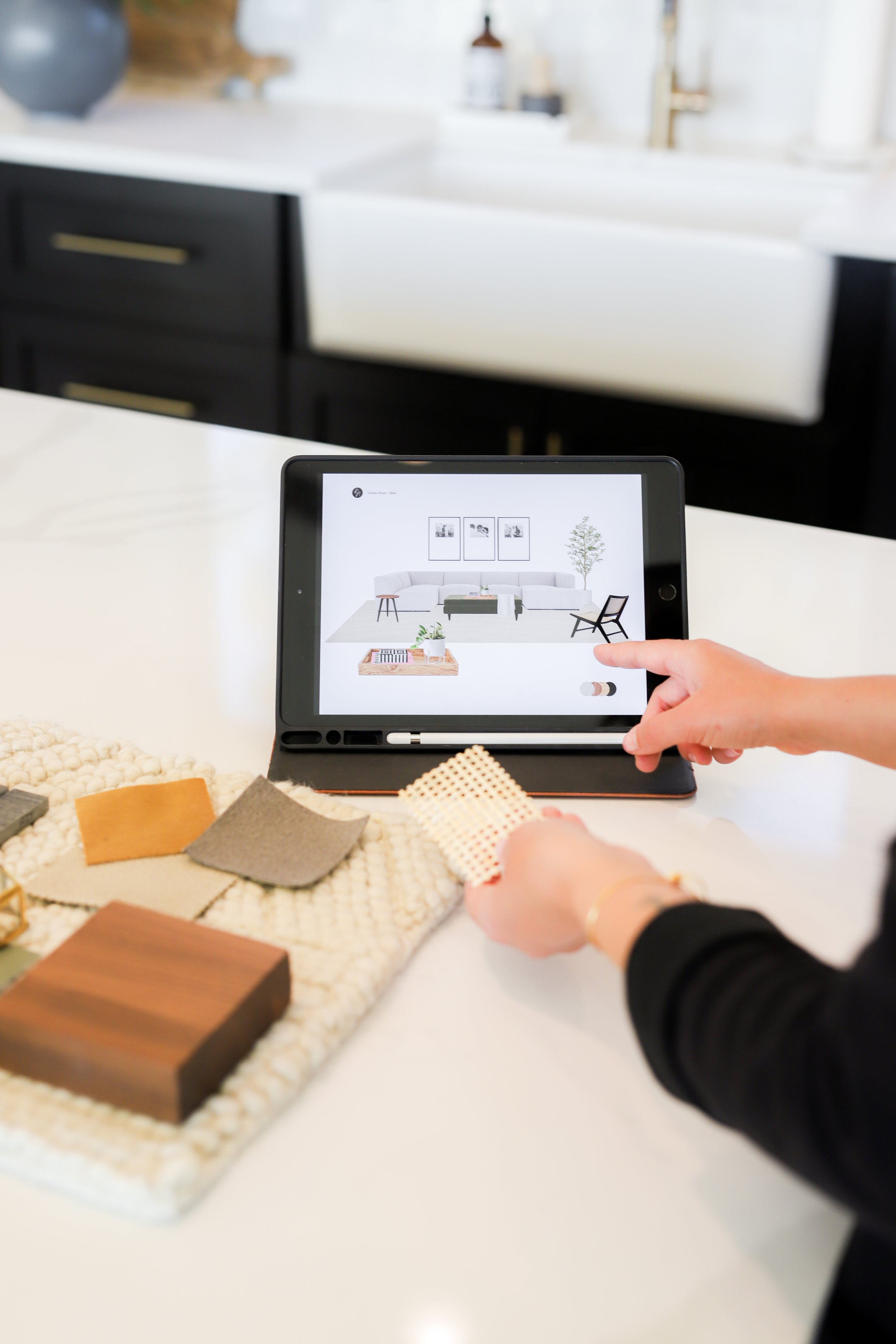 Rebekah Hernandez Branding Session-63.jpg