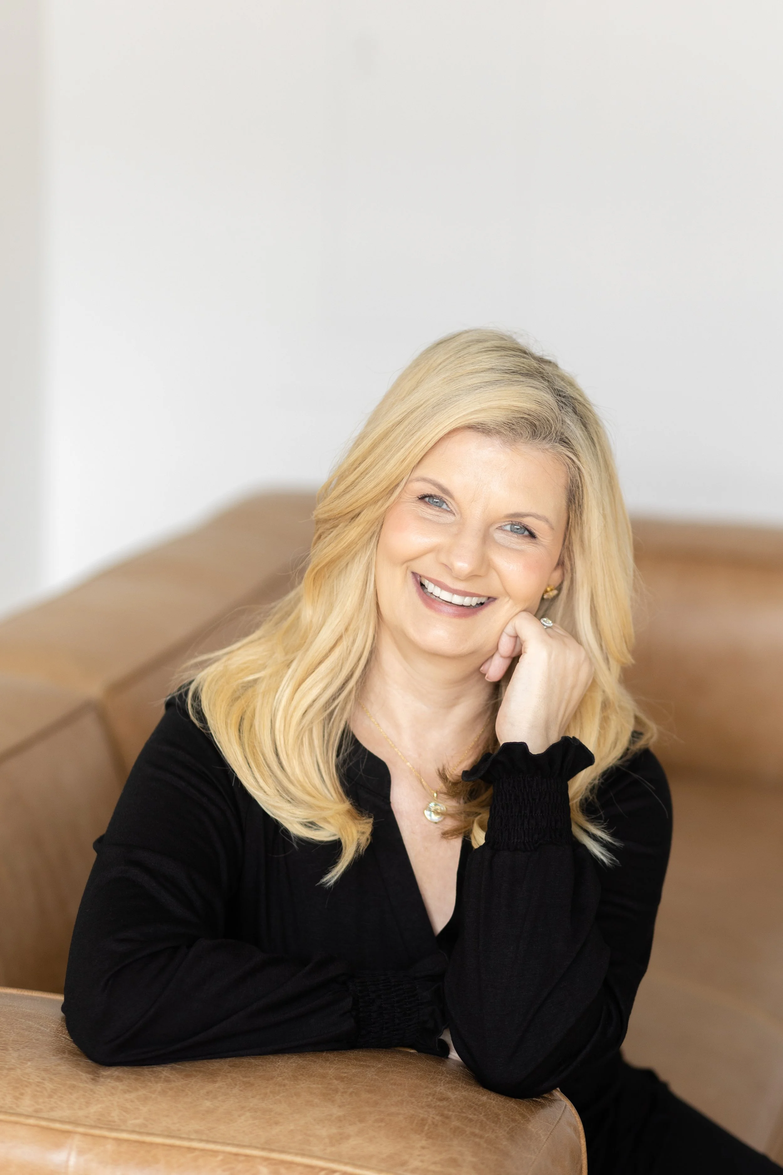 Brandy Walker Branding Session -10.jpg