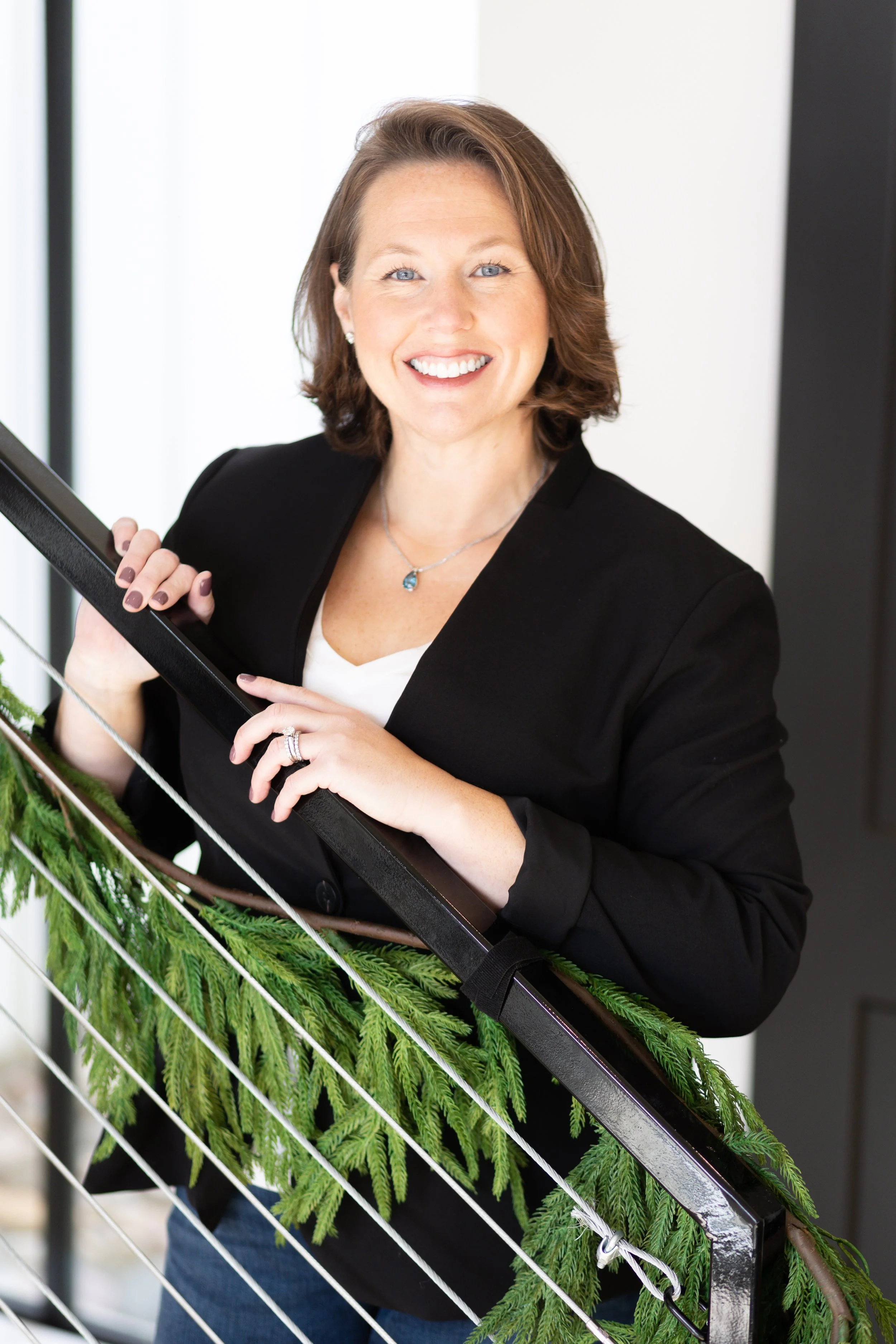 Tiana Weber Branding Session reedit-139.jpg