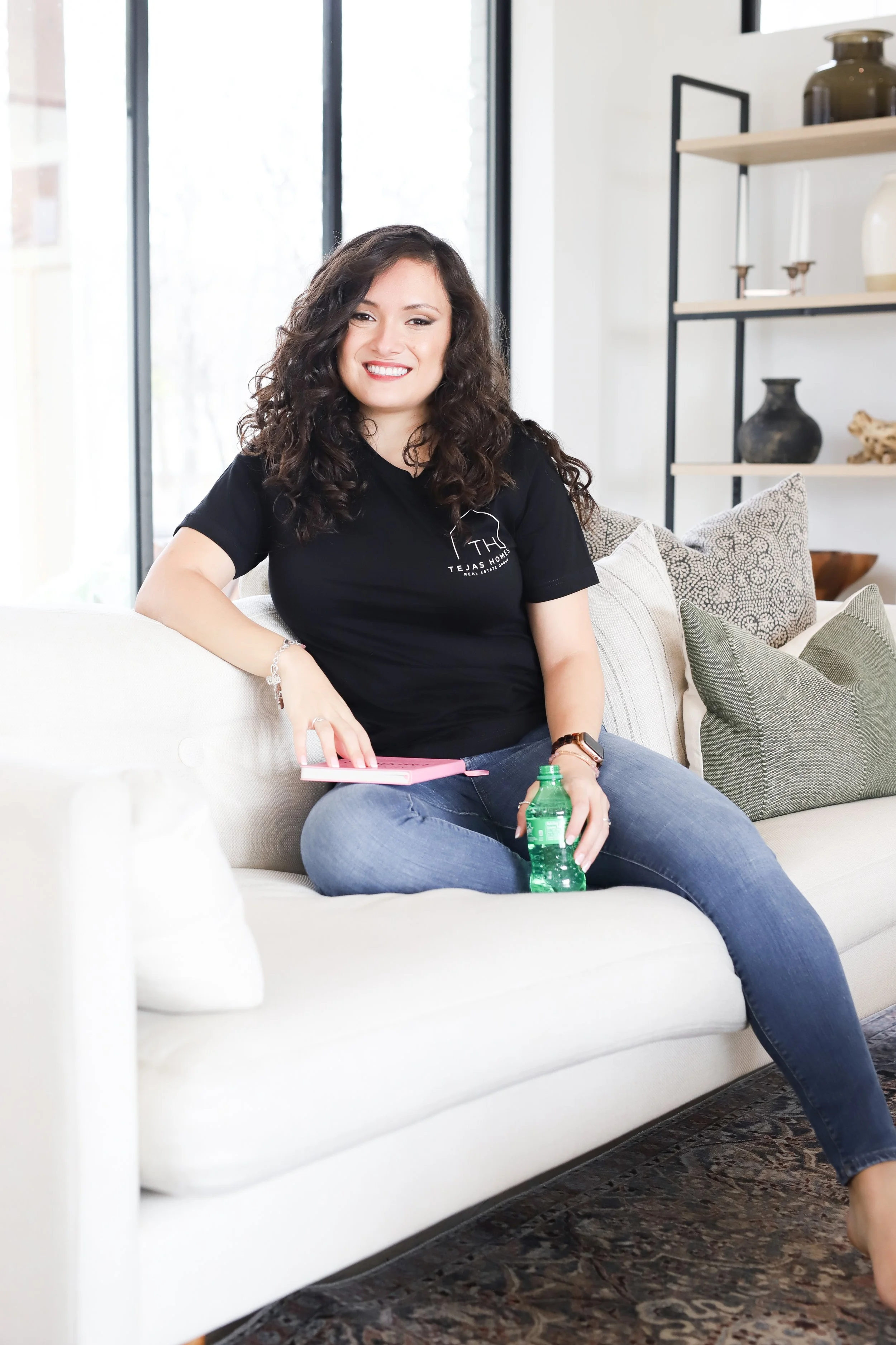 Venesa Acosta Branding Session-58.jpg