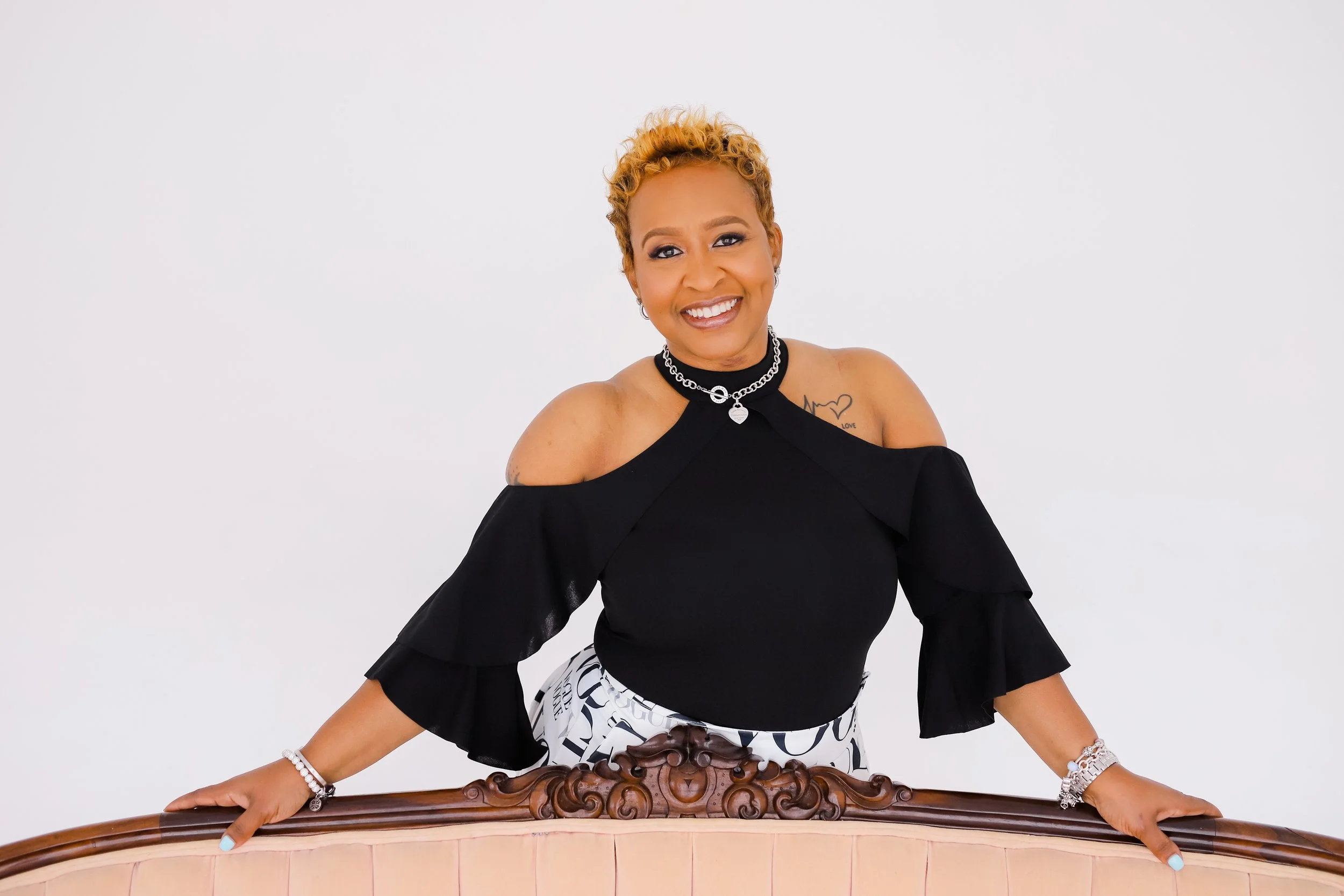 Shivonne Carolina Branding Session-88.jpg