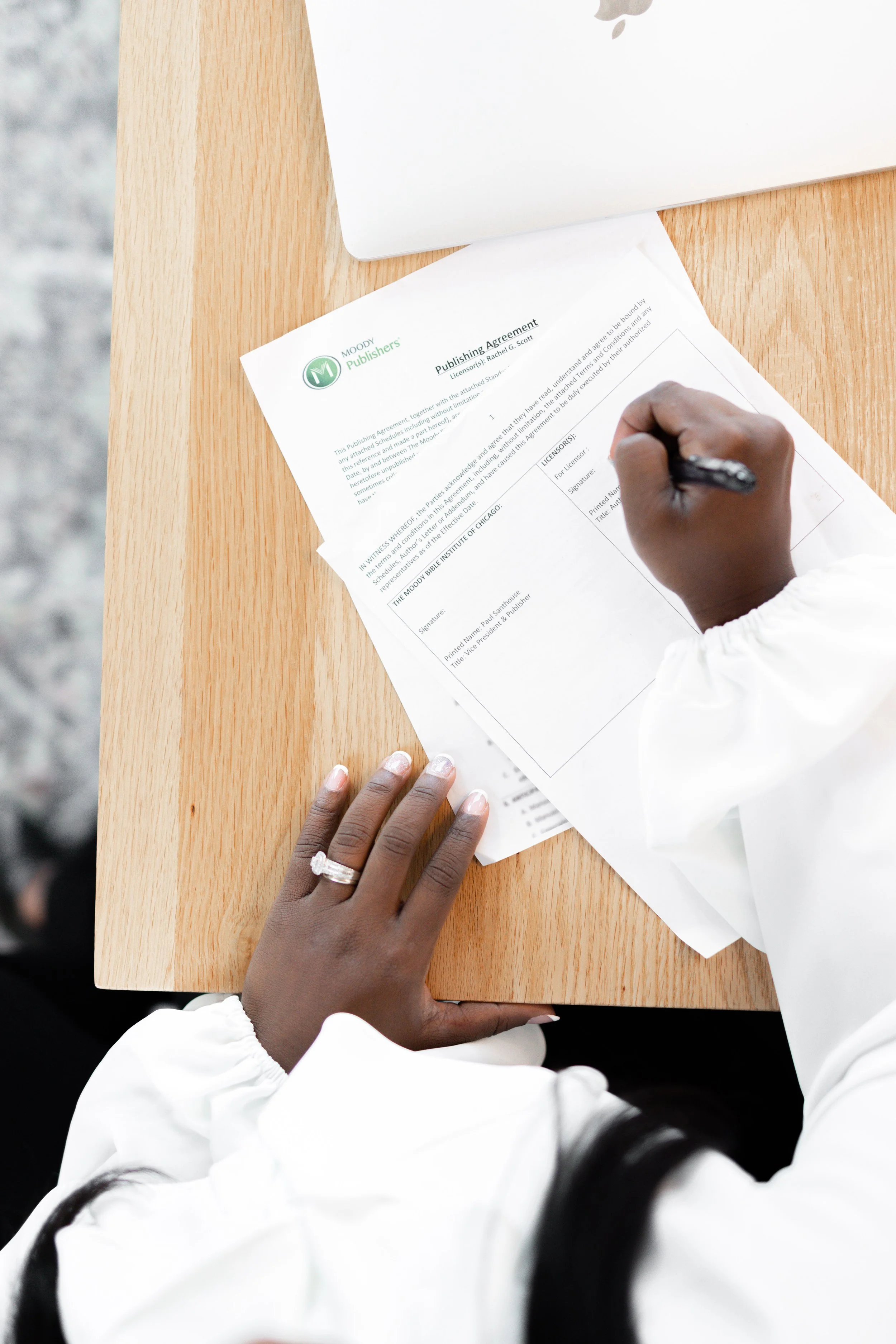 Courtnaye Richard Branding Session-6.jpg