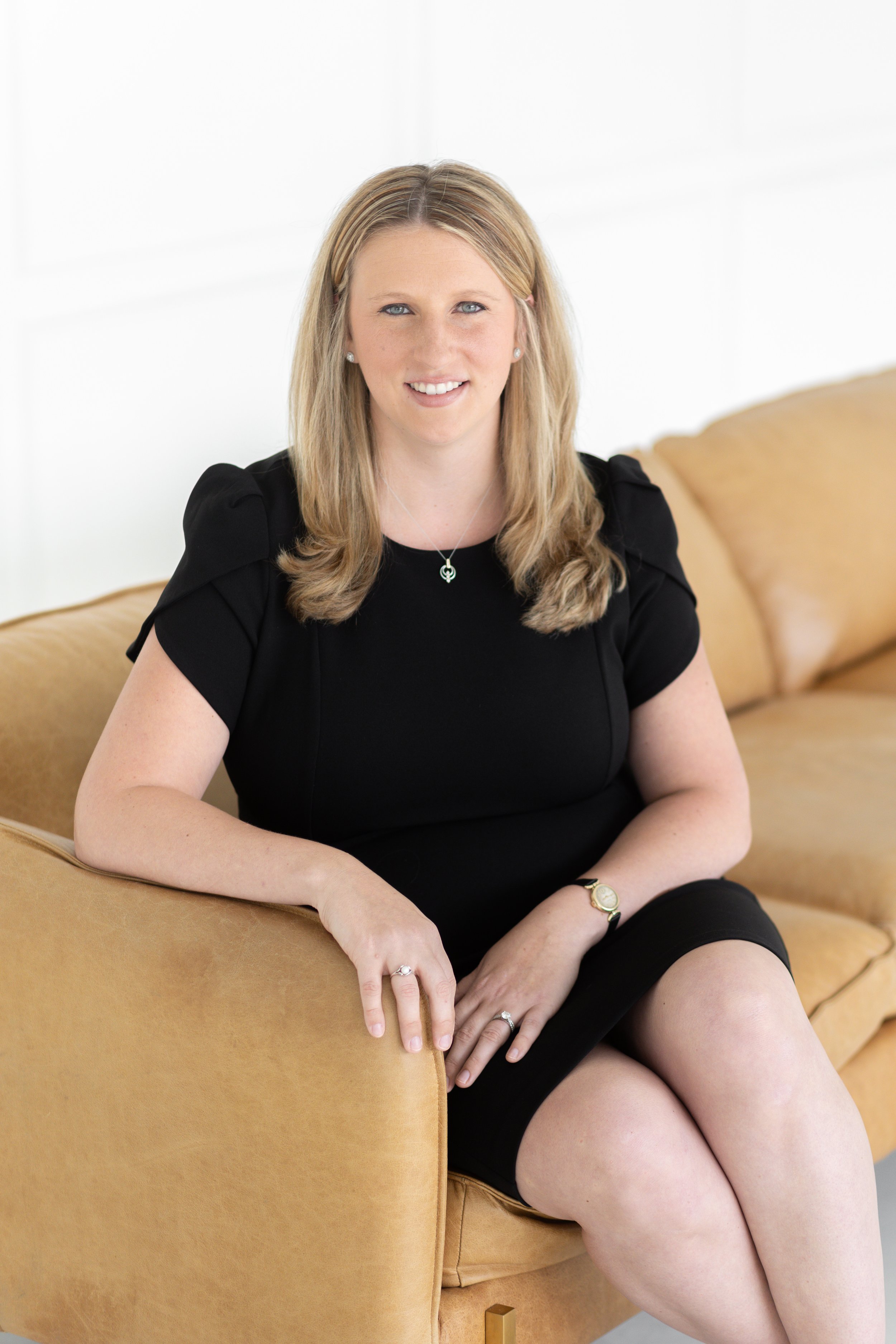 Brittany Dietz Headshot Mini Session-7.jpg