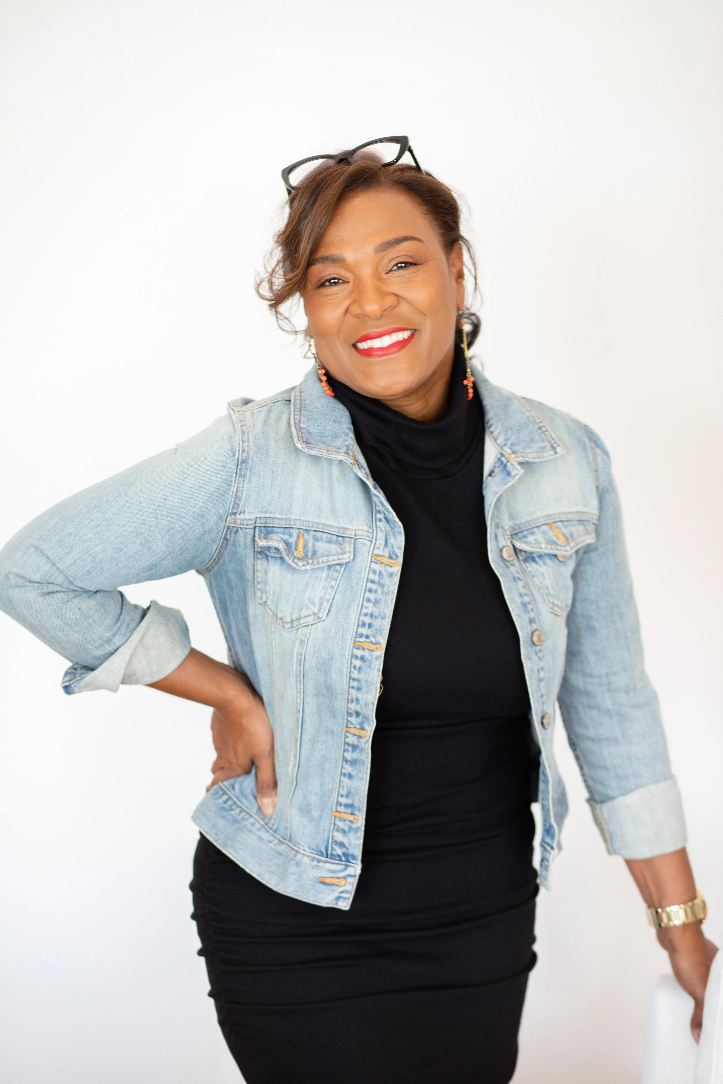 Latoyia Dennis Branding Session-31.jpg