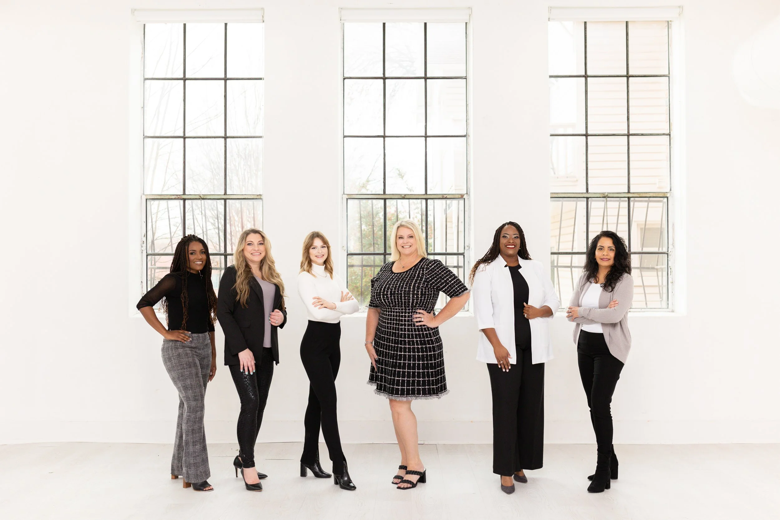 Holly Torri Branding Session-12.jpg