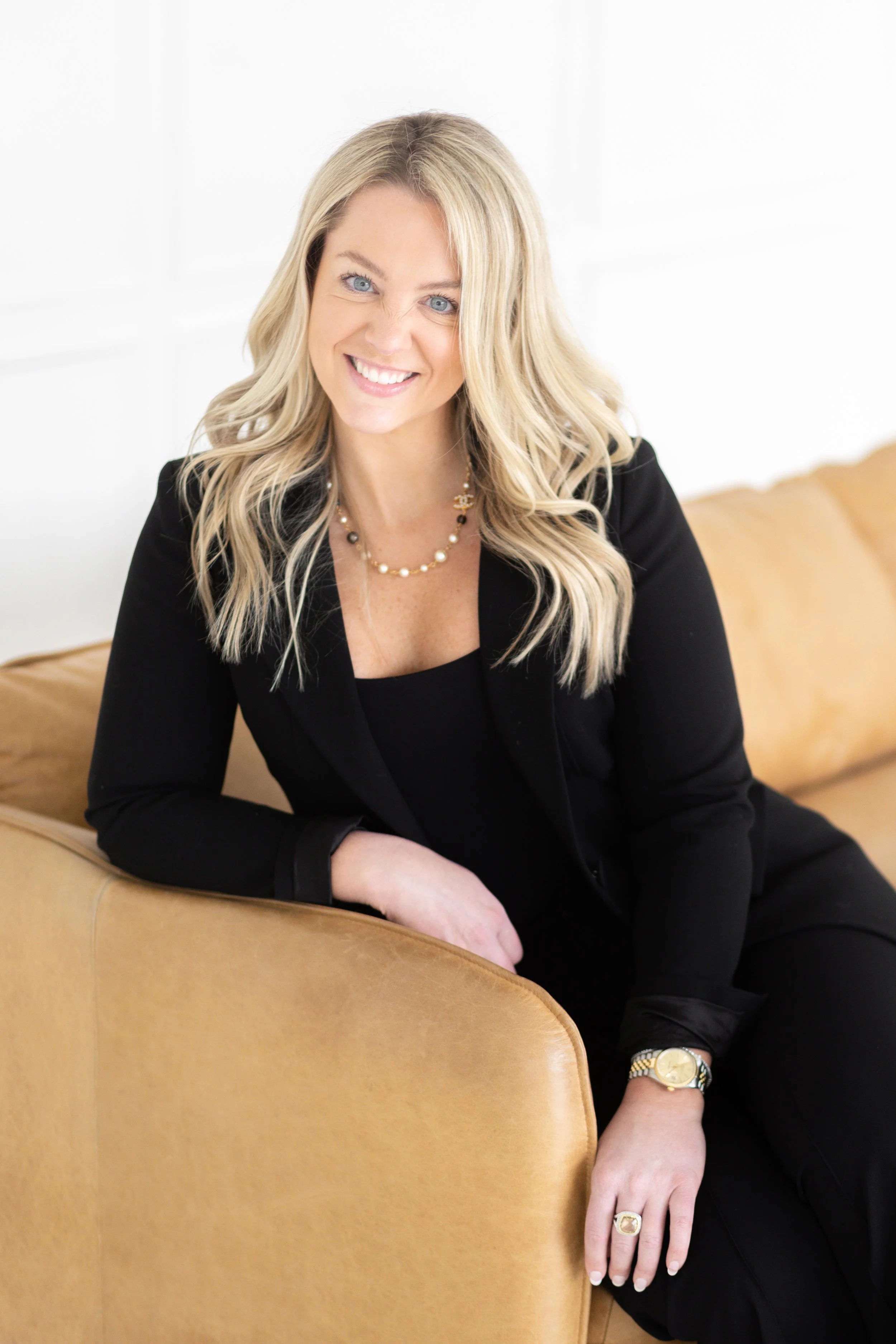 Jesselyn Hayes Headshot Mini Session-27.jpg