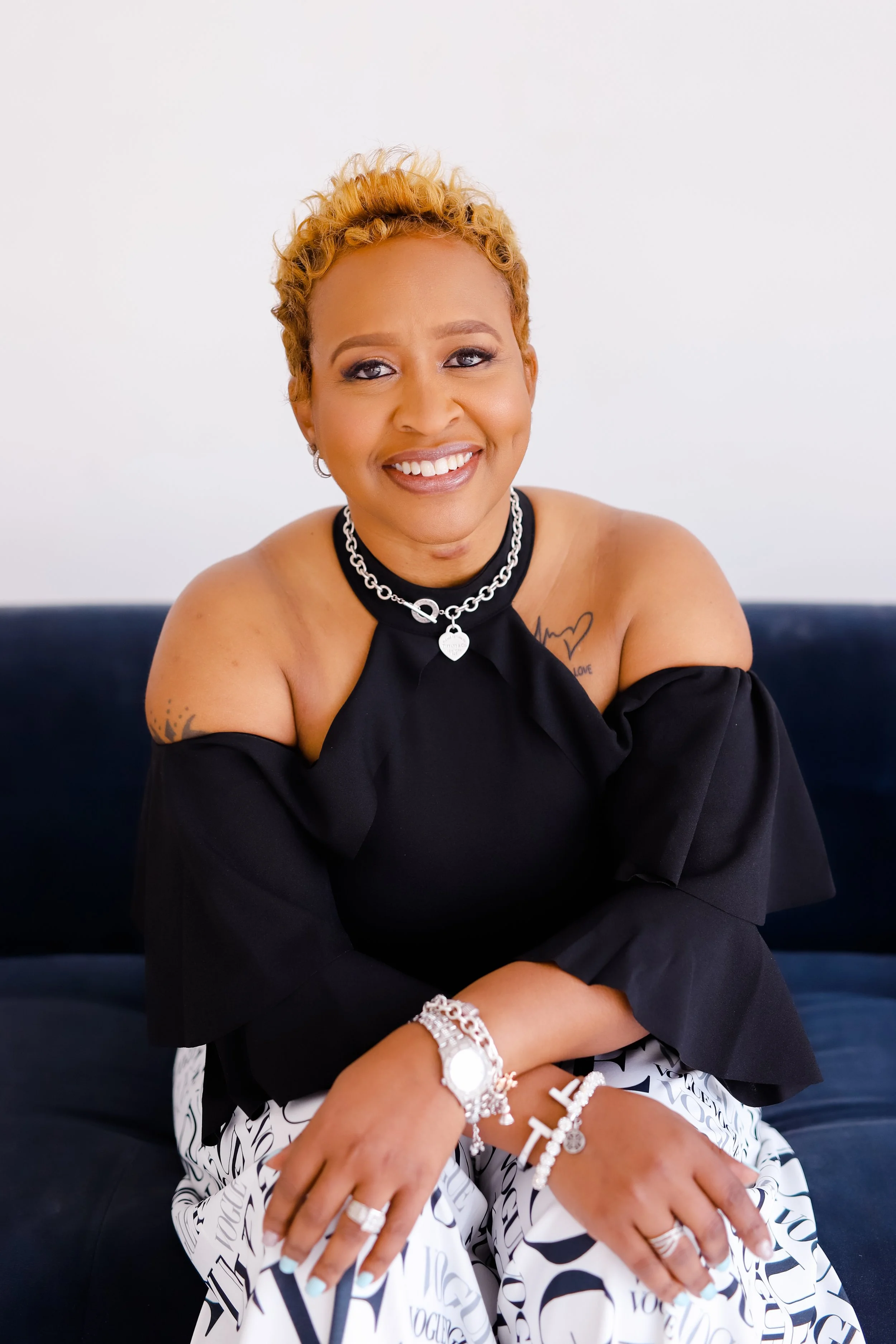 Shivonne Carolina Branding Session-102.jpg