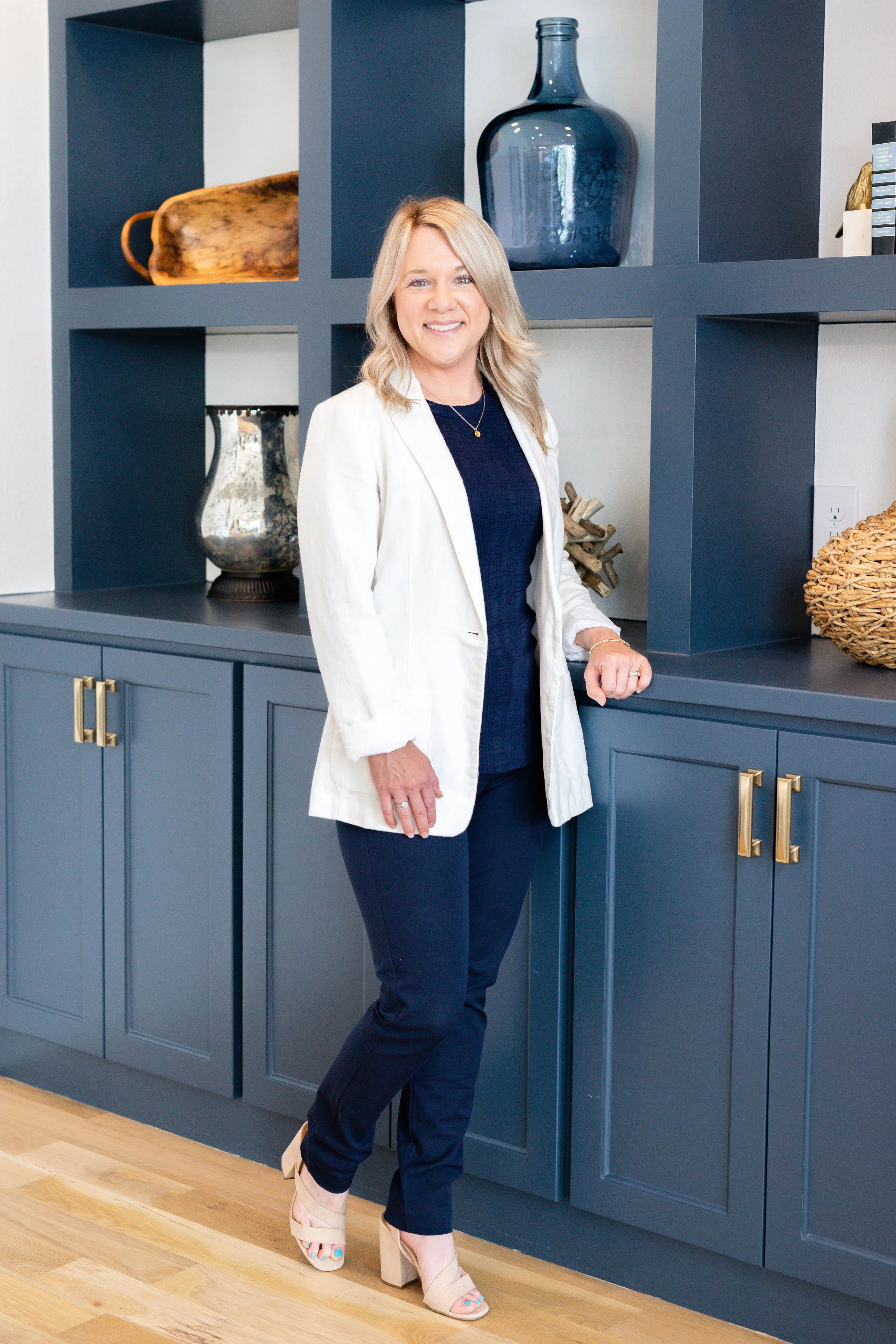 Tomie Fox Branding Session-93.jpg