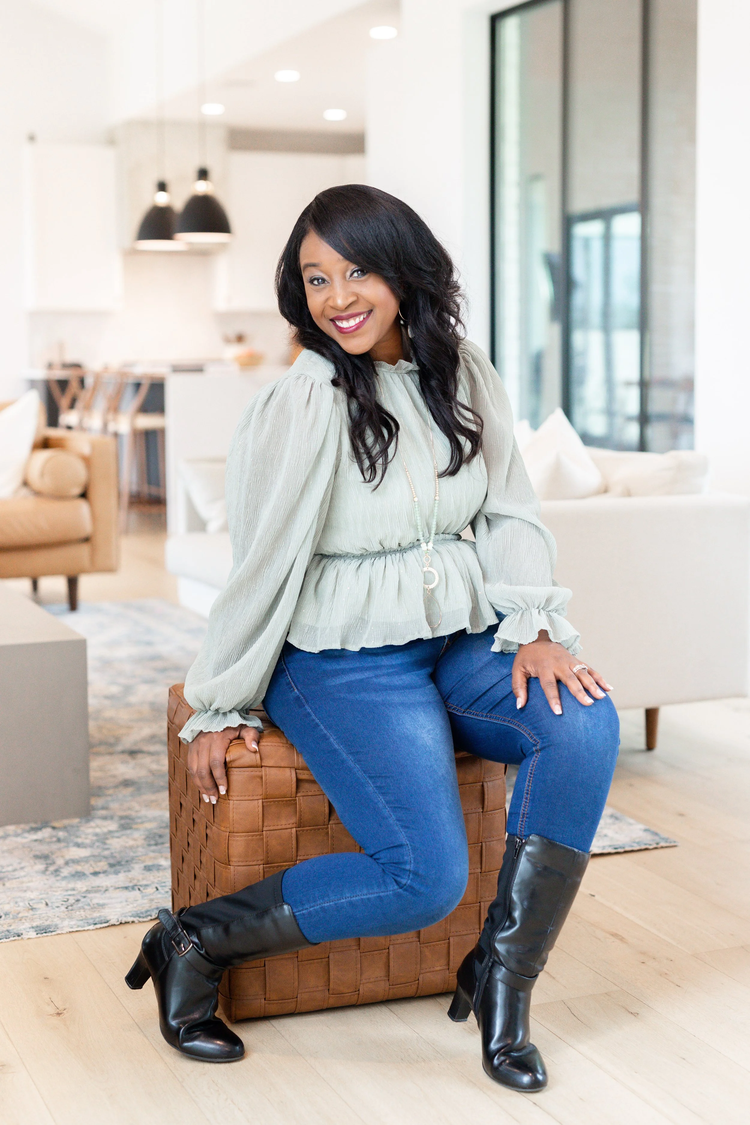 Courtnaye Richard Branding Session-118.jpg