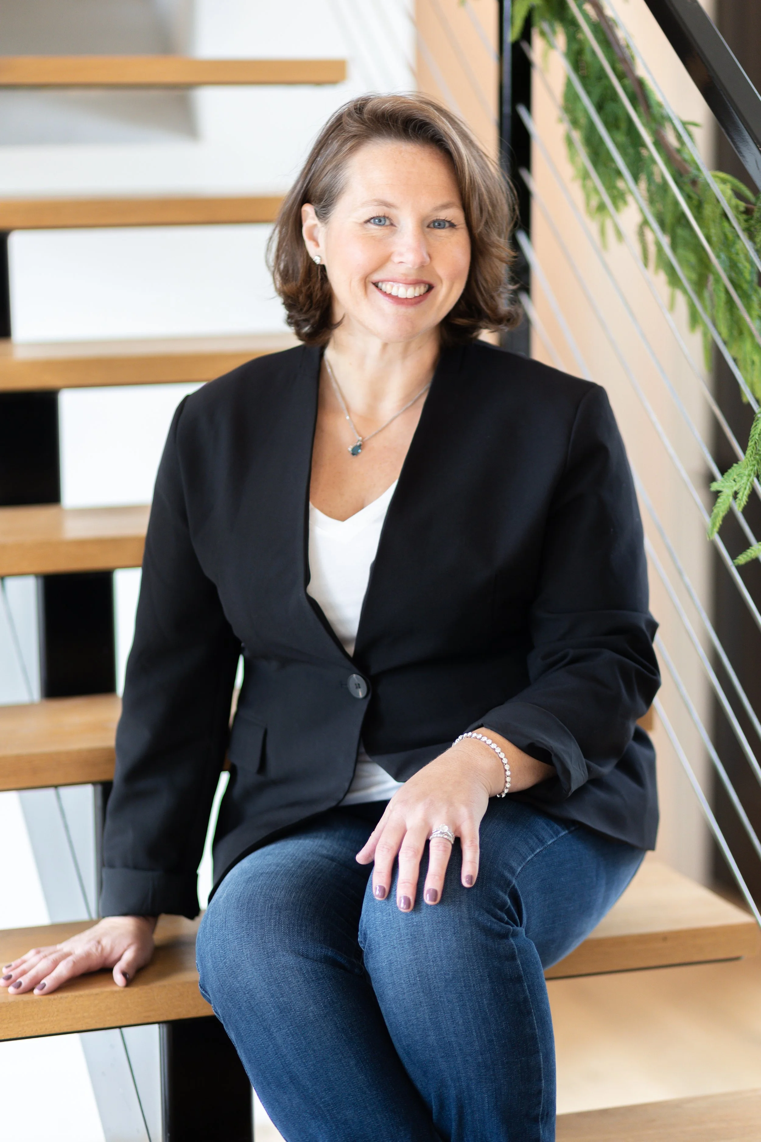 Tiana Weber Branding Session reedit-136.jpg