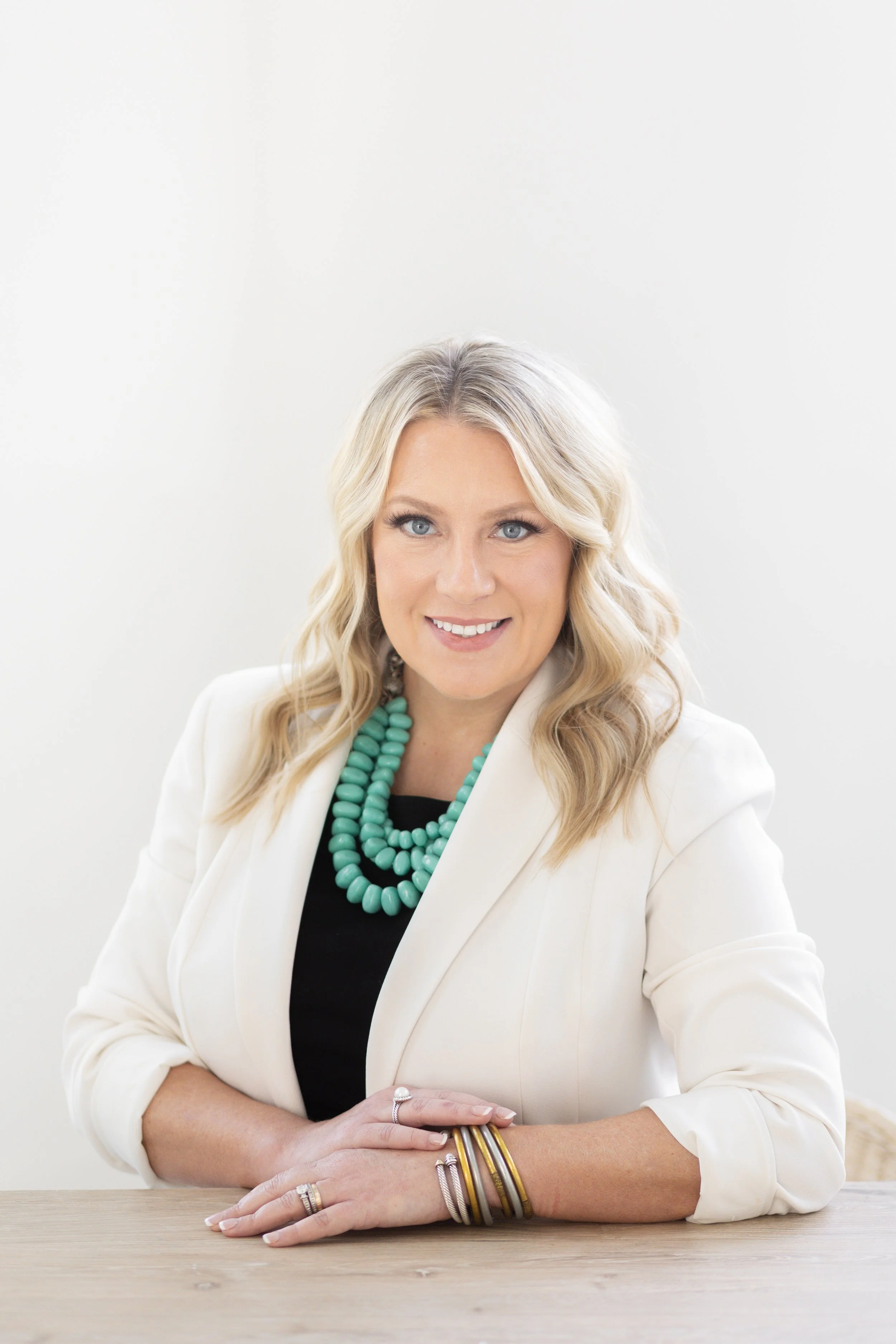 Melissa Heiss Headshot Mini Session-21.jpg