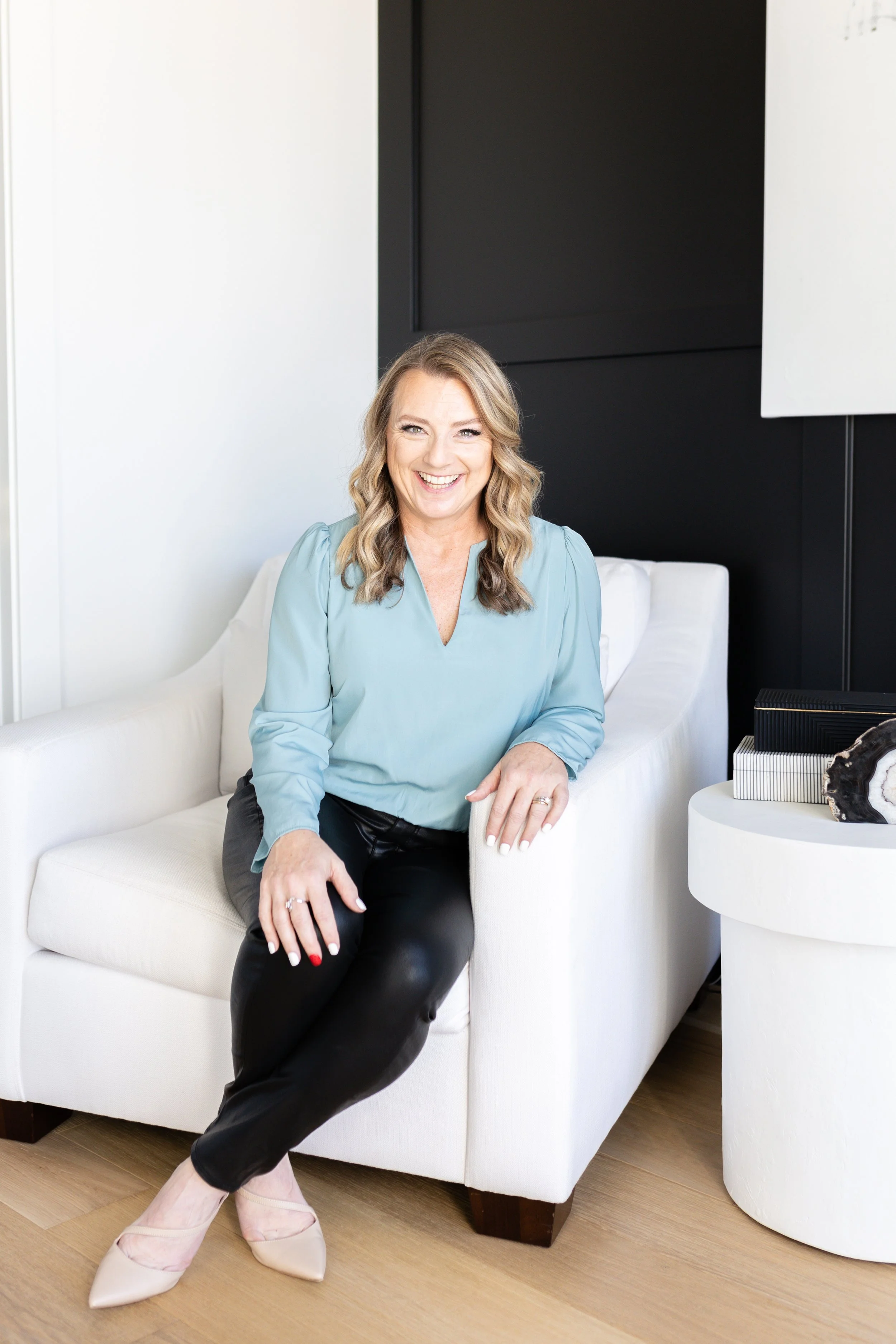 Kim McLelland Branding Session-222.jpg