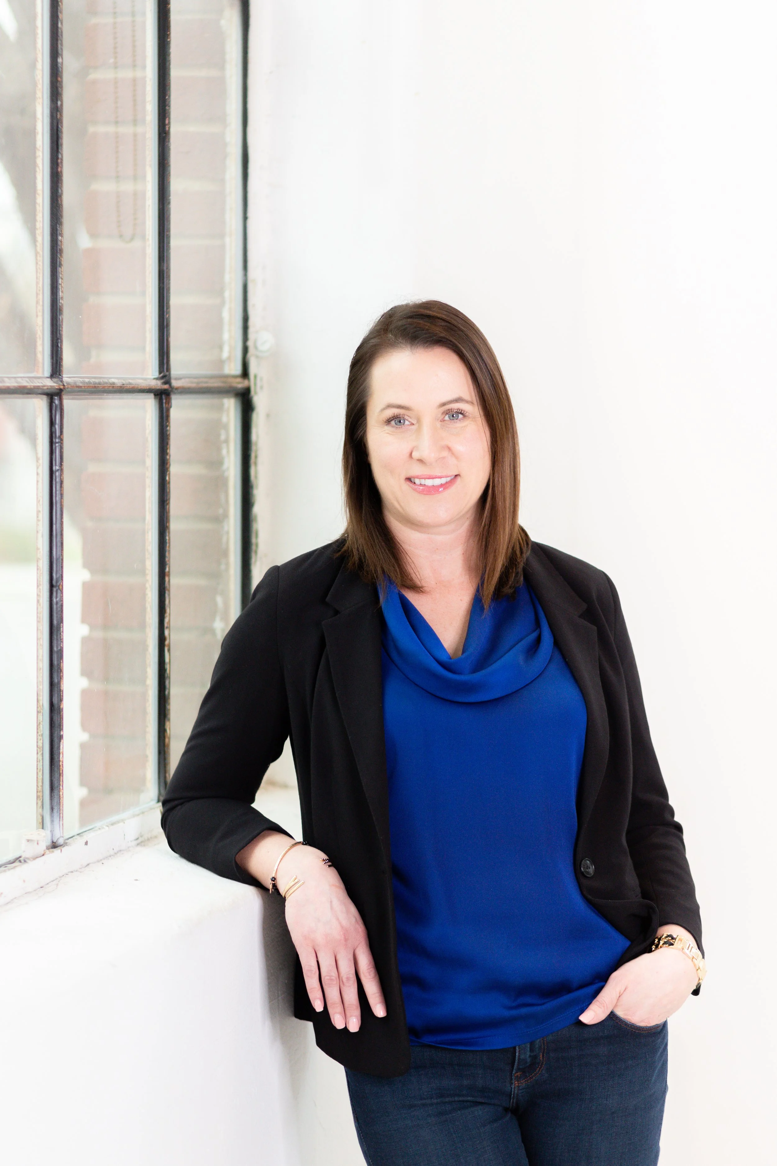 Rachel Gibson Headshot Mini Session-8.jpg