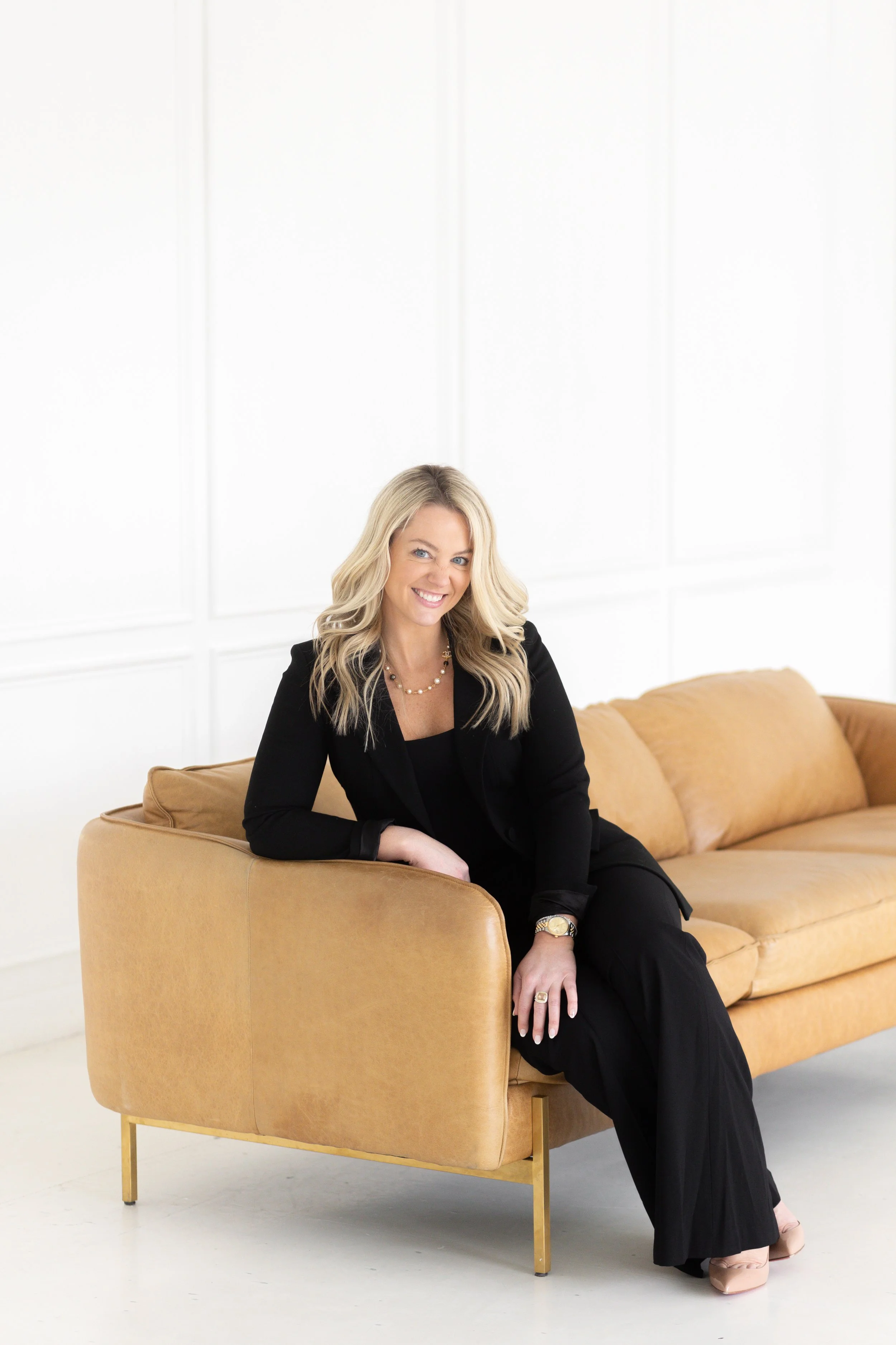 Jesselyn Hayes Headshot Mini Session-24.jpg