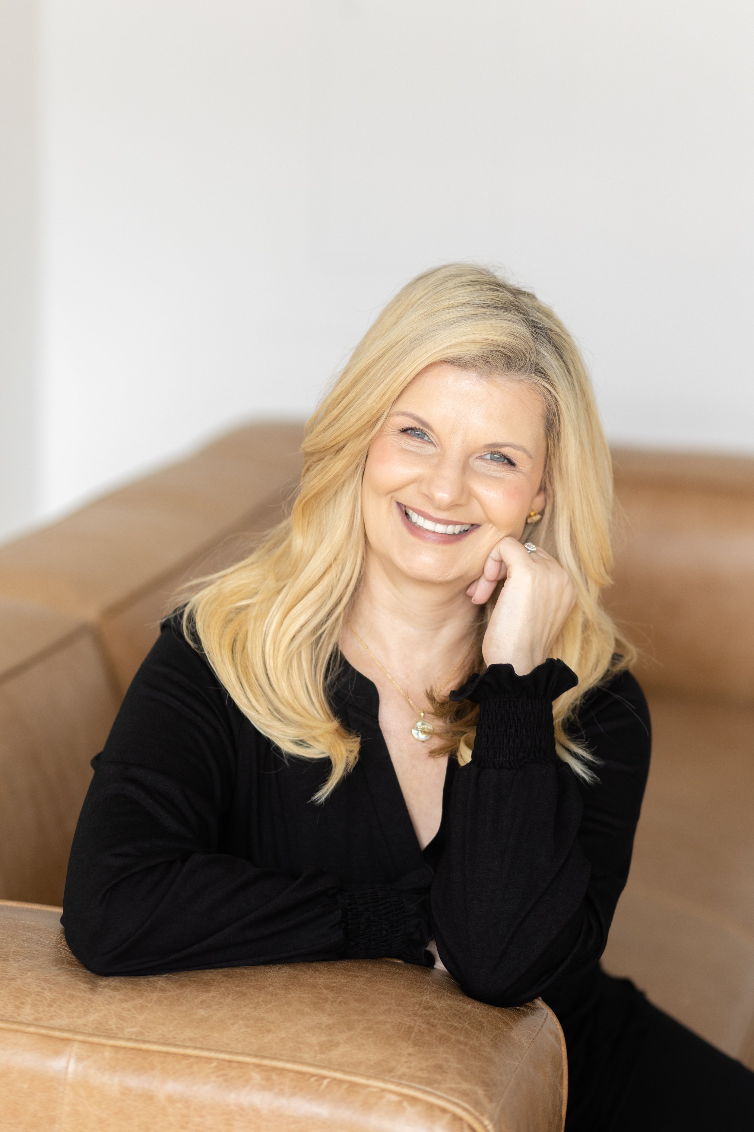 Brandy Walker Branding Session -9.jpg