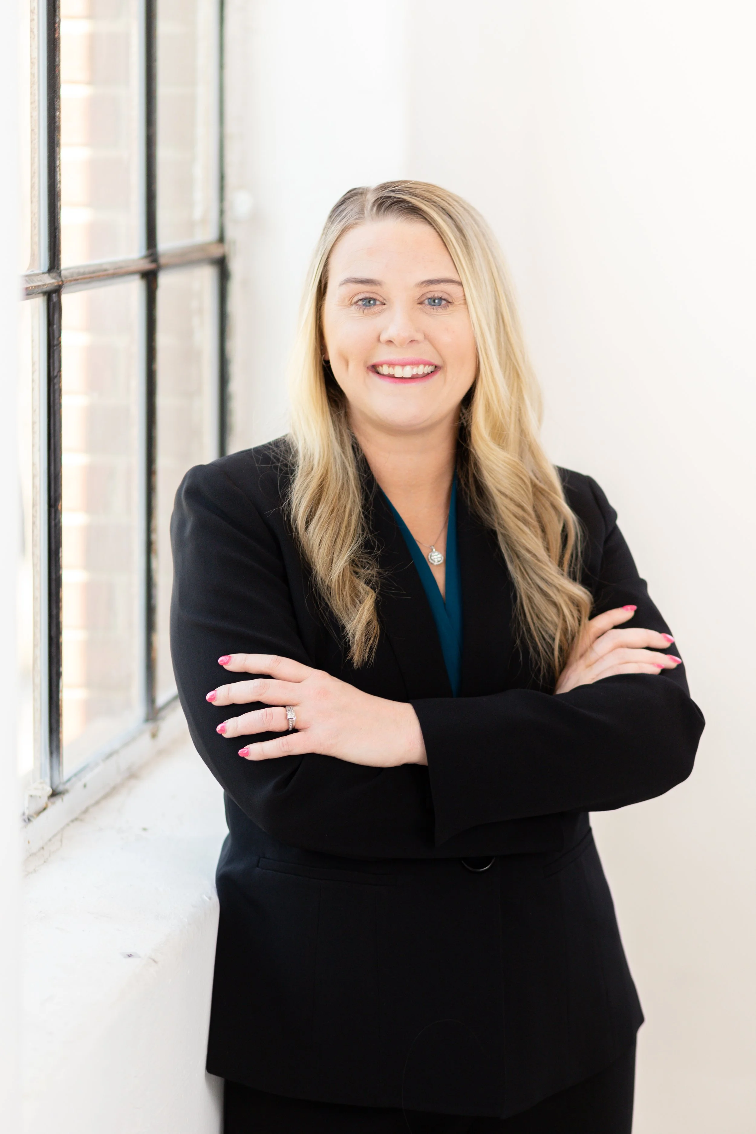 Kelsey Billings Headshot Mini Session-13.jpg