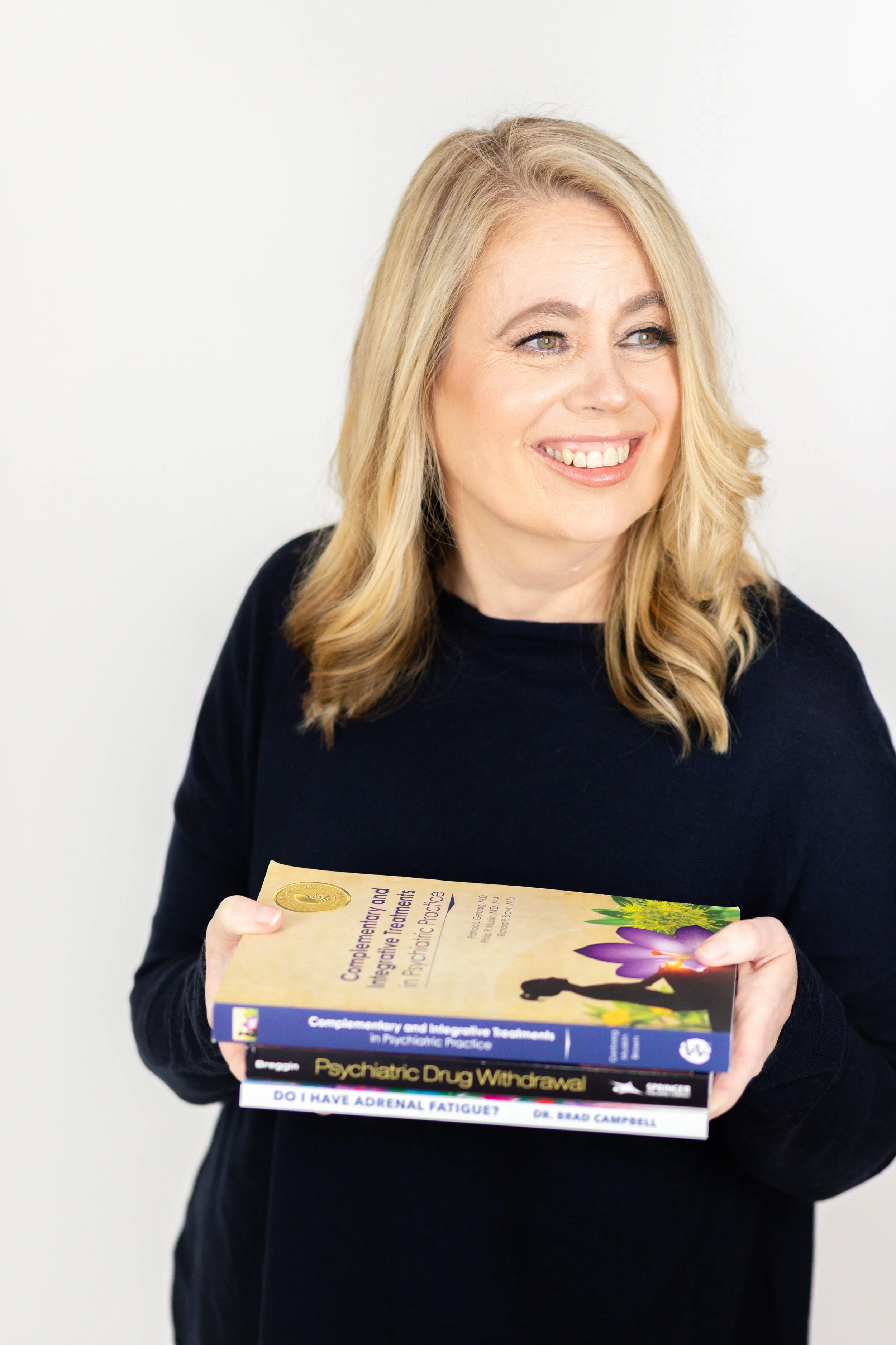 Jaime Thompson Mini Branding Session-15.jpg