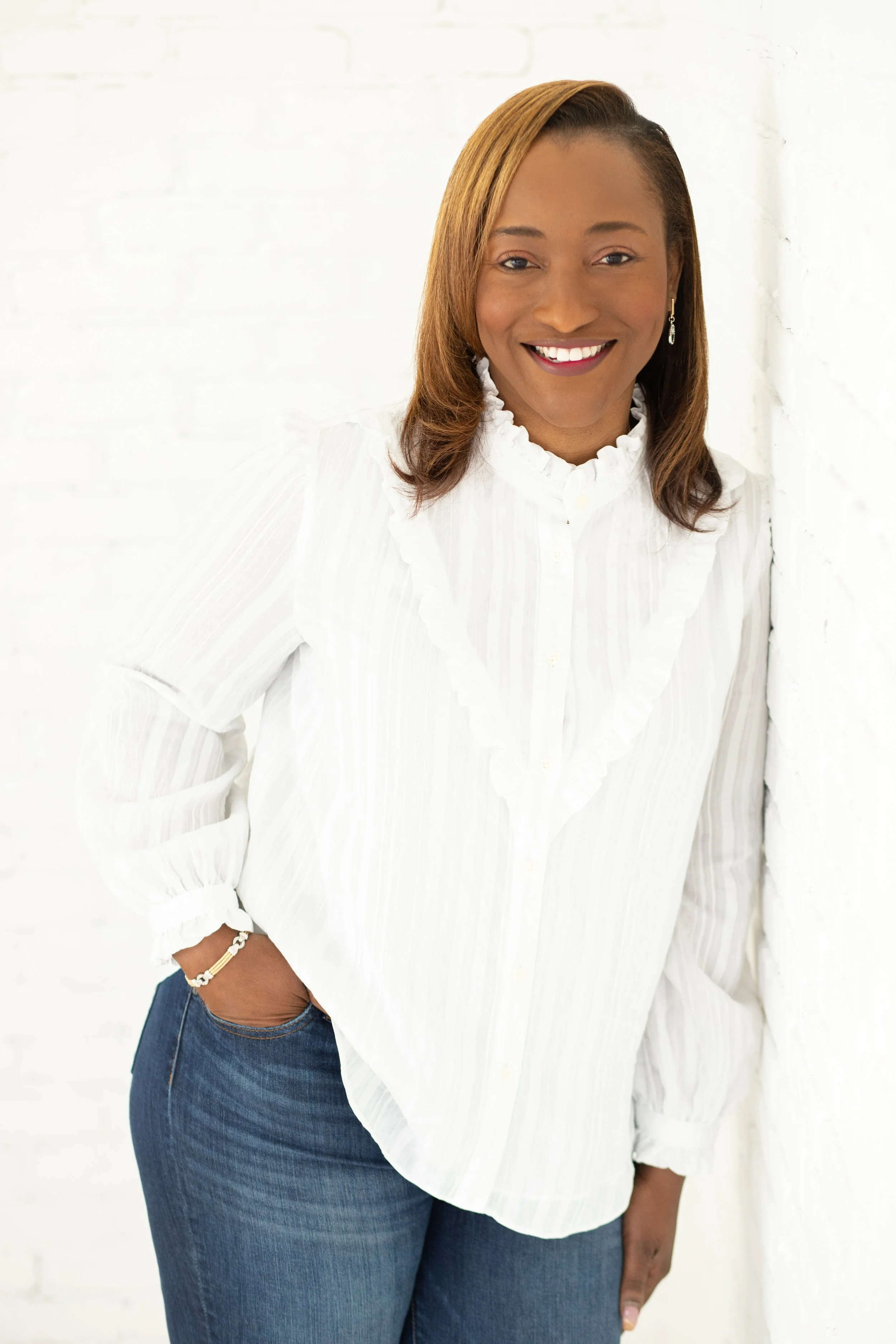 Oyin Kokoricha Headshot Session-9.jpg